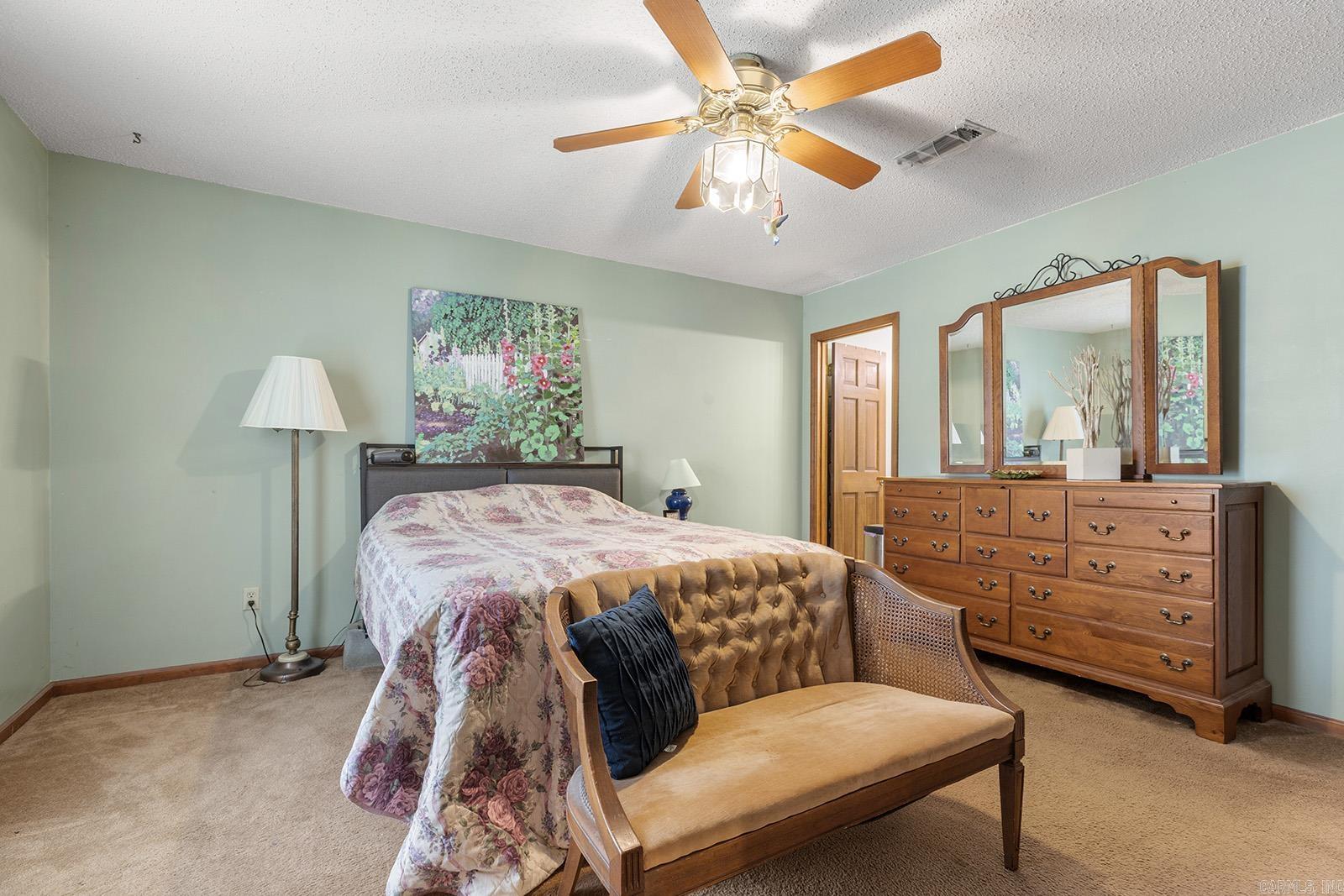 15  Falcon  Sherwood, AR