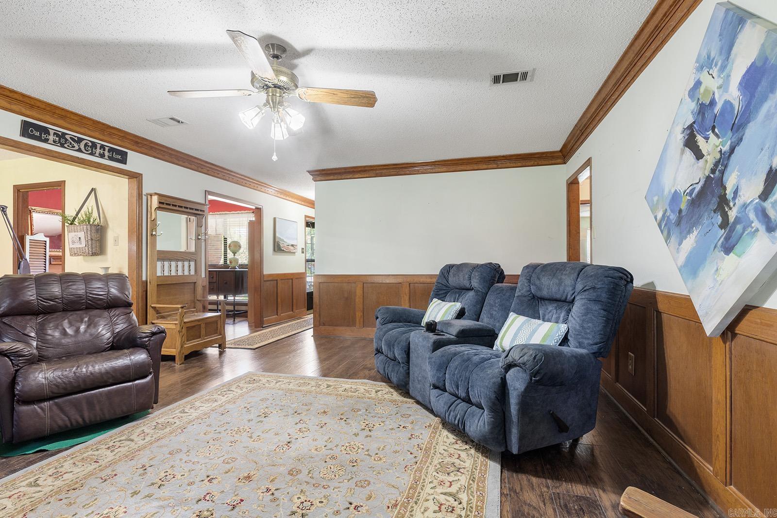 15  Falcon  Sherwood, AR