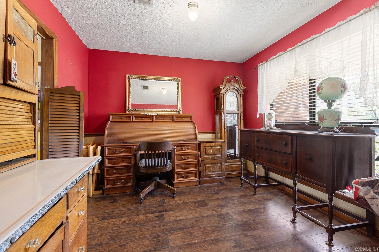 15  Falcon  Sherwood, AR
