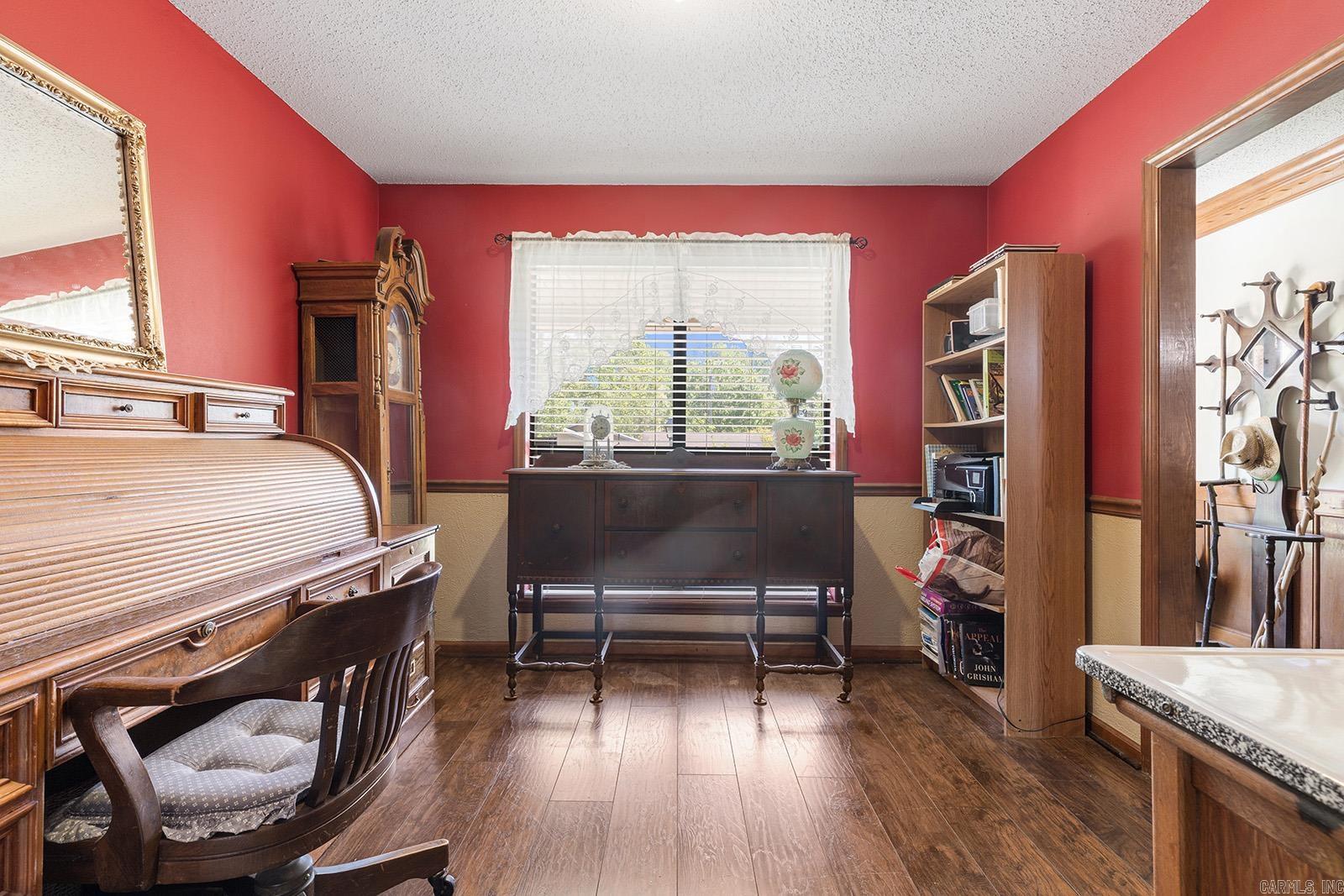 15  Falcon  Sherwood, AR