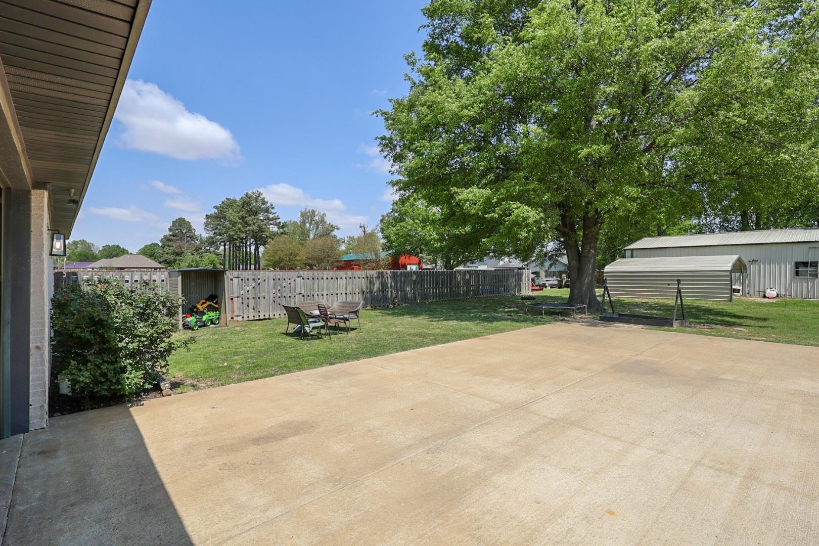 1202 Vincent Cove Trumann, AR 72472