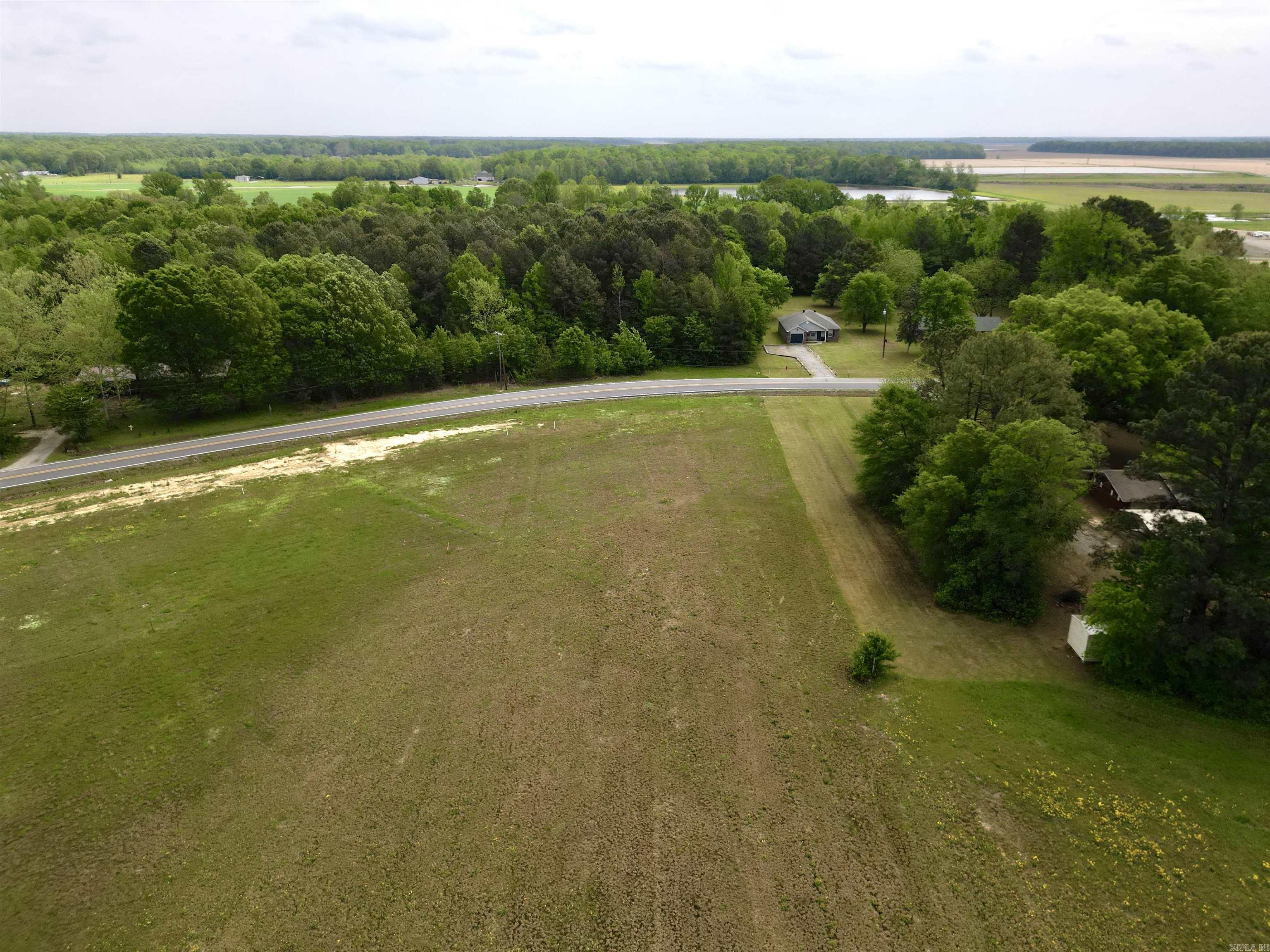 340  Walker  Searcy, AR