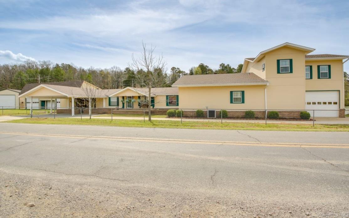 133  Treasure Isle Rd.  Hot Springs, AR