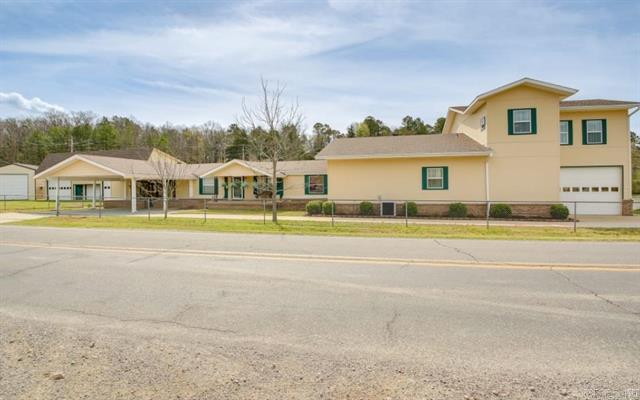 133  Treasure Isle Rd.  Hot Springs, AR