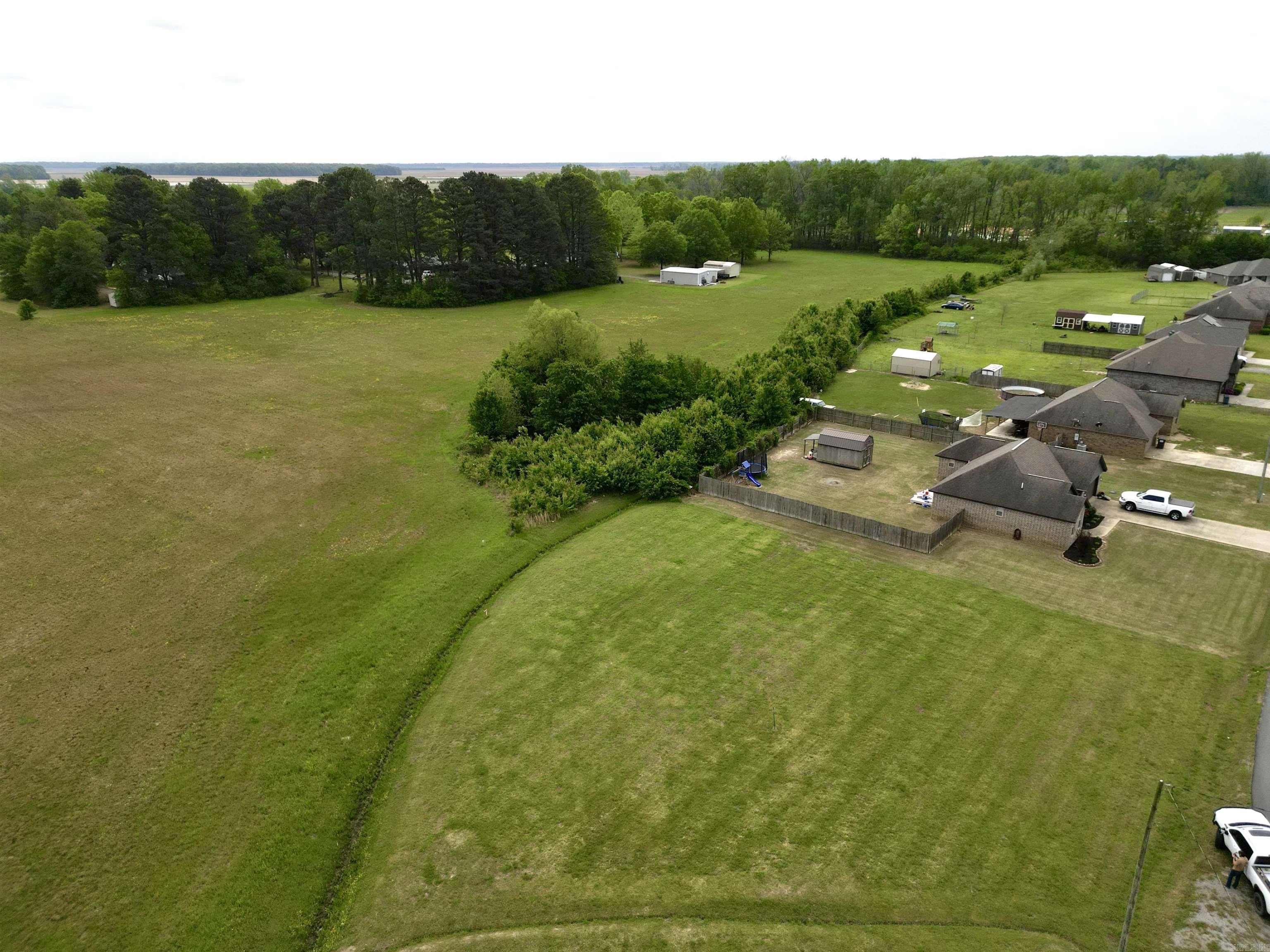 105  Joy  Searcy, AR