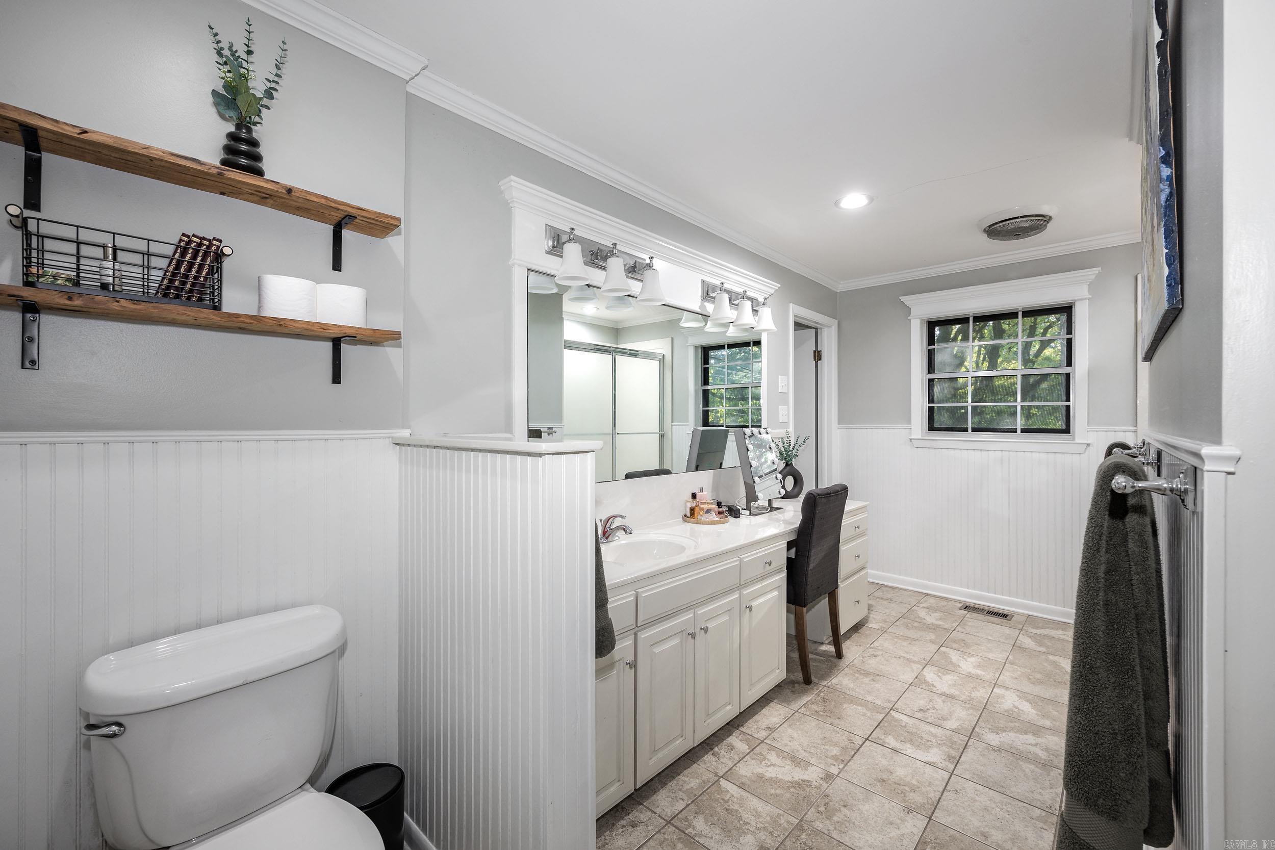4305 Arlington Drive North Little Rock, AR 72116