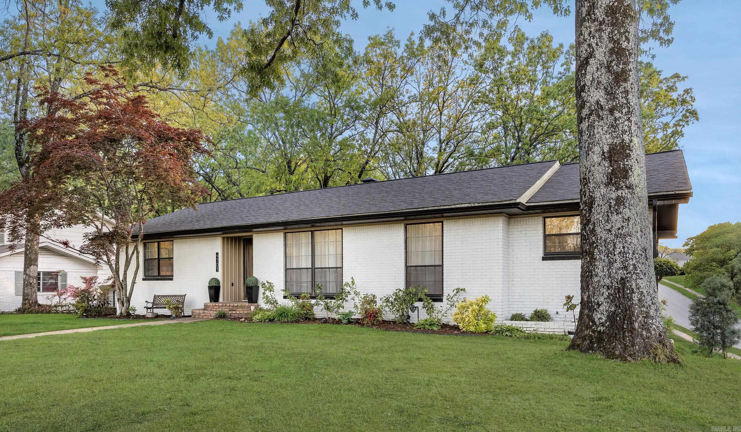 4305 Arlington Drive North Little Rock, AR 72116