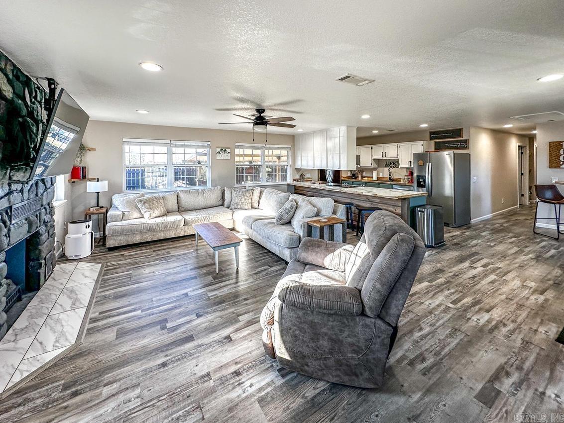 1602  Miller Avenue  Mena, AR