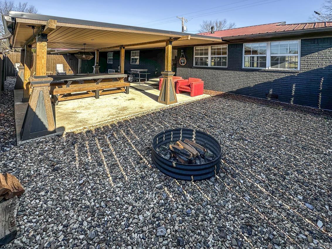 1602  Miller Avenue  Mena, AR