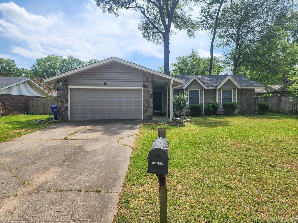 5  Fair Oaks Drive  Conway, AR