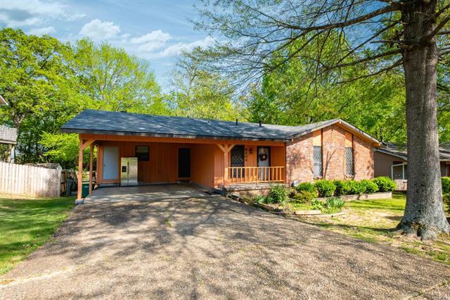 8504  Oak Ridge  Sherwood, AR