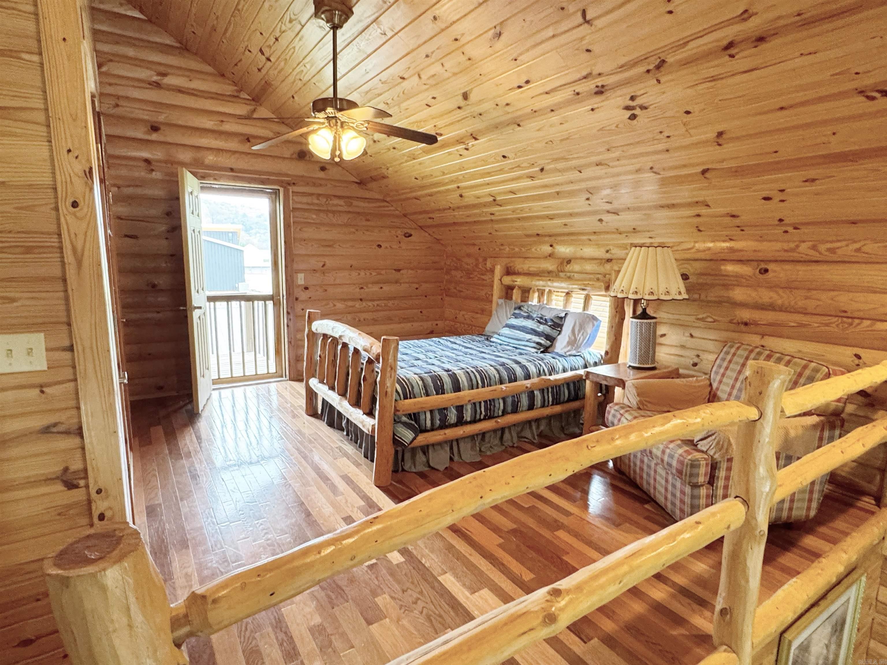 281  River Valley Rd.  Mountain View, AR