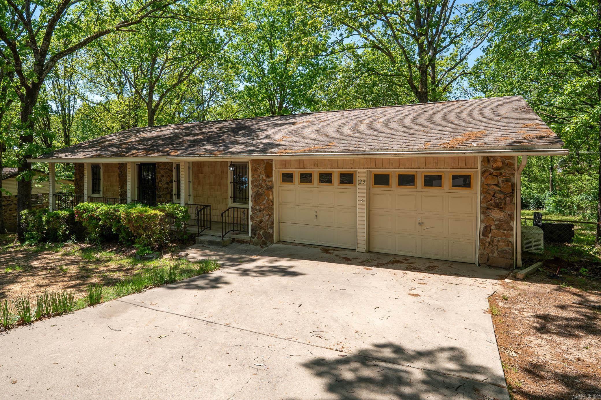 23  Cinnamon Dr.  Sherwood, AR