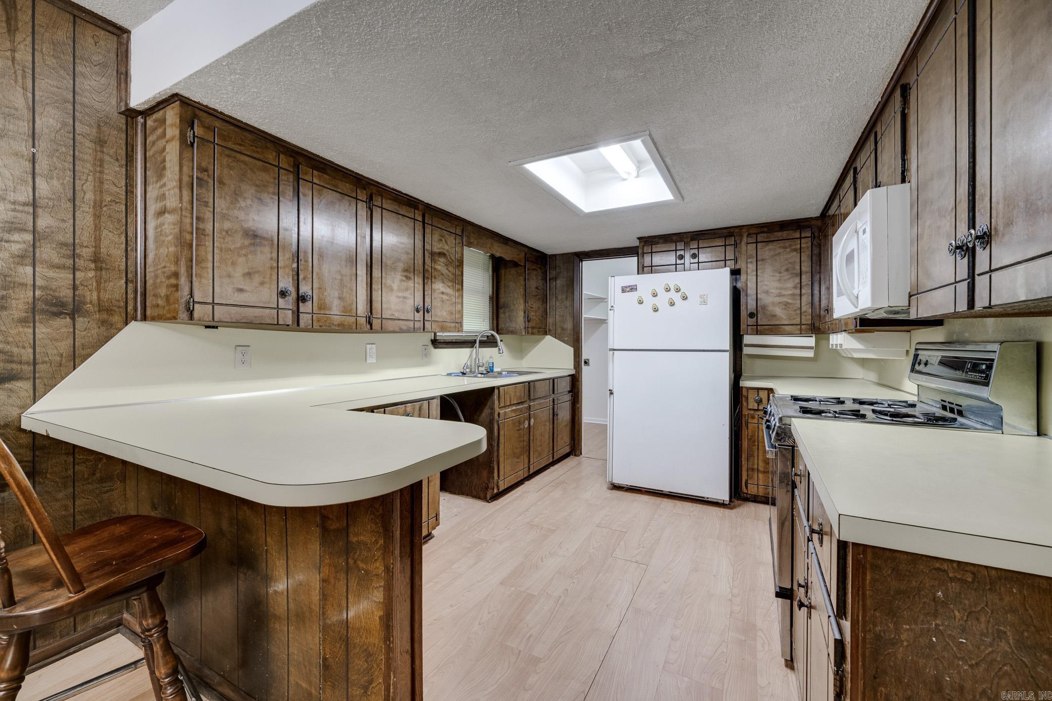 23  Cinnamon Dr.  Sherwood, AR