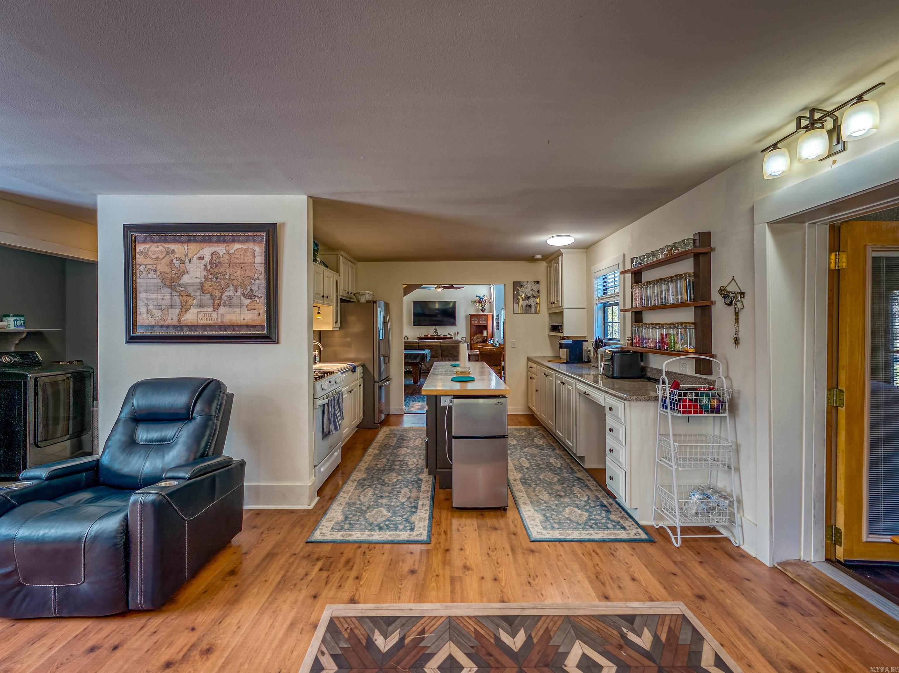 108  Heather  Shirley, AR