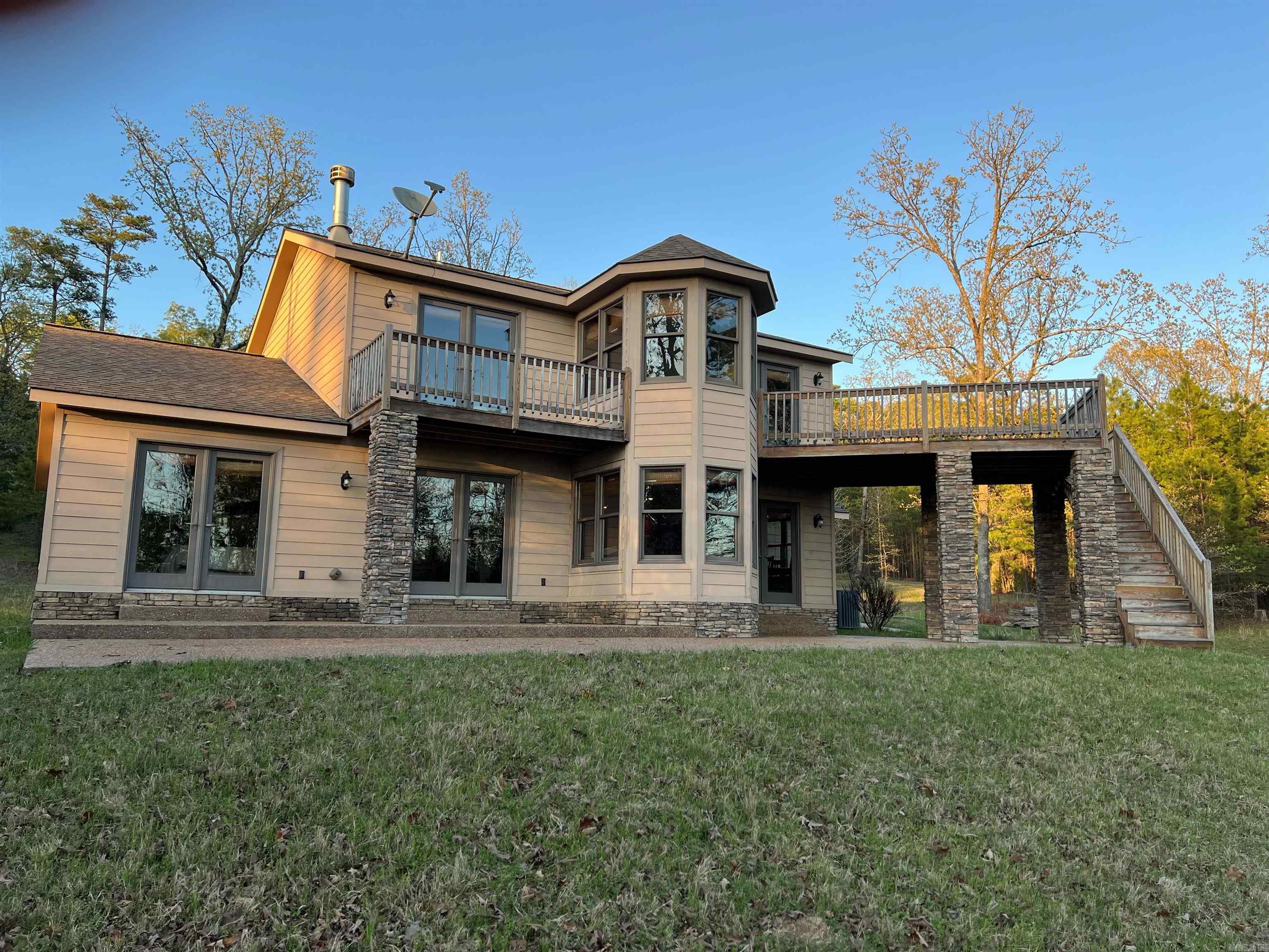 290  Island Shores  Drasco, AR