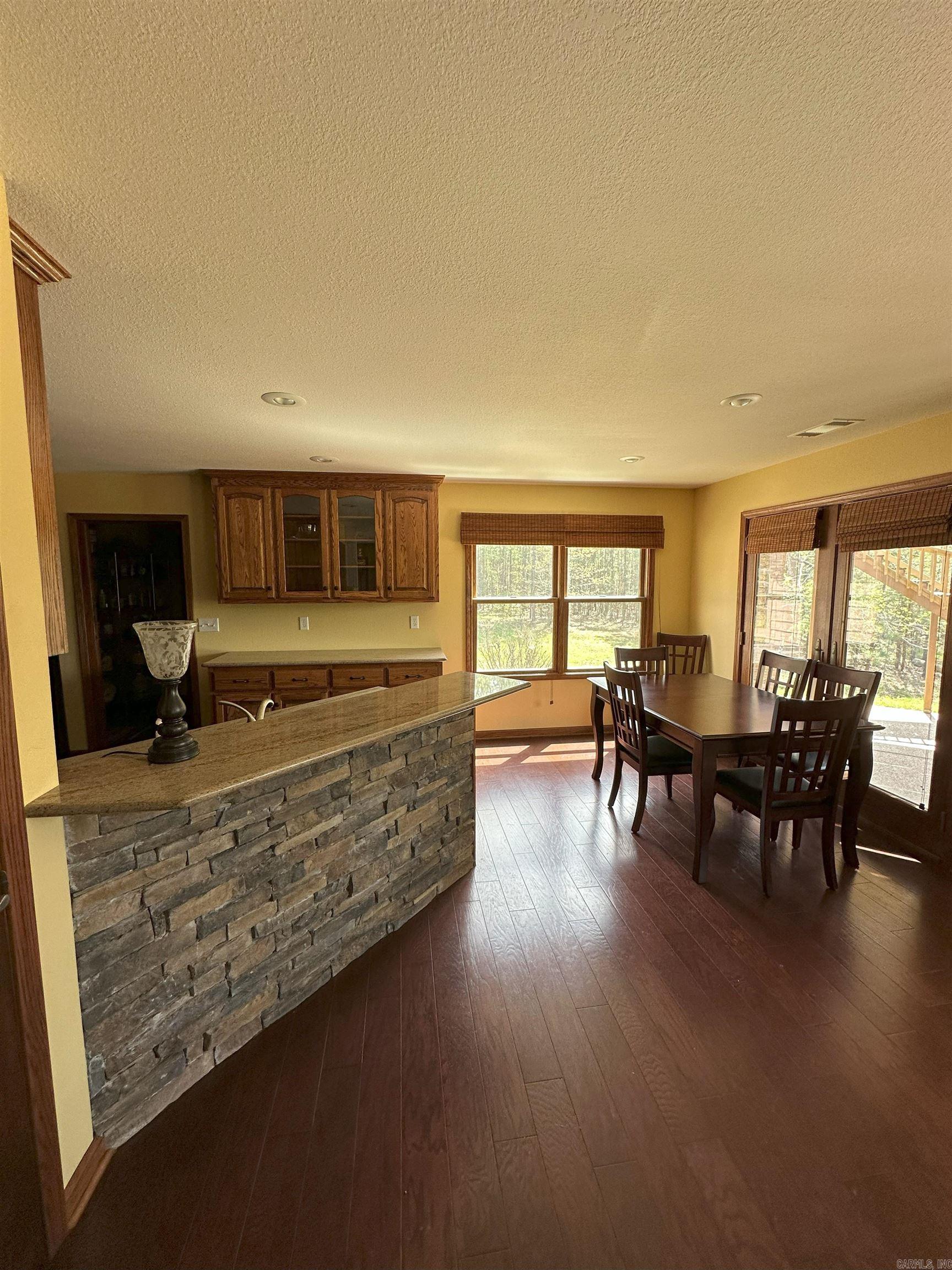 290  Island Shores  Drasco, AR