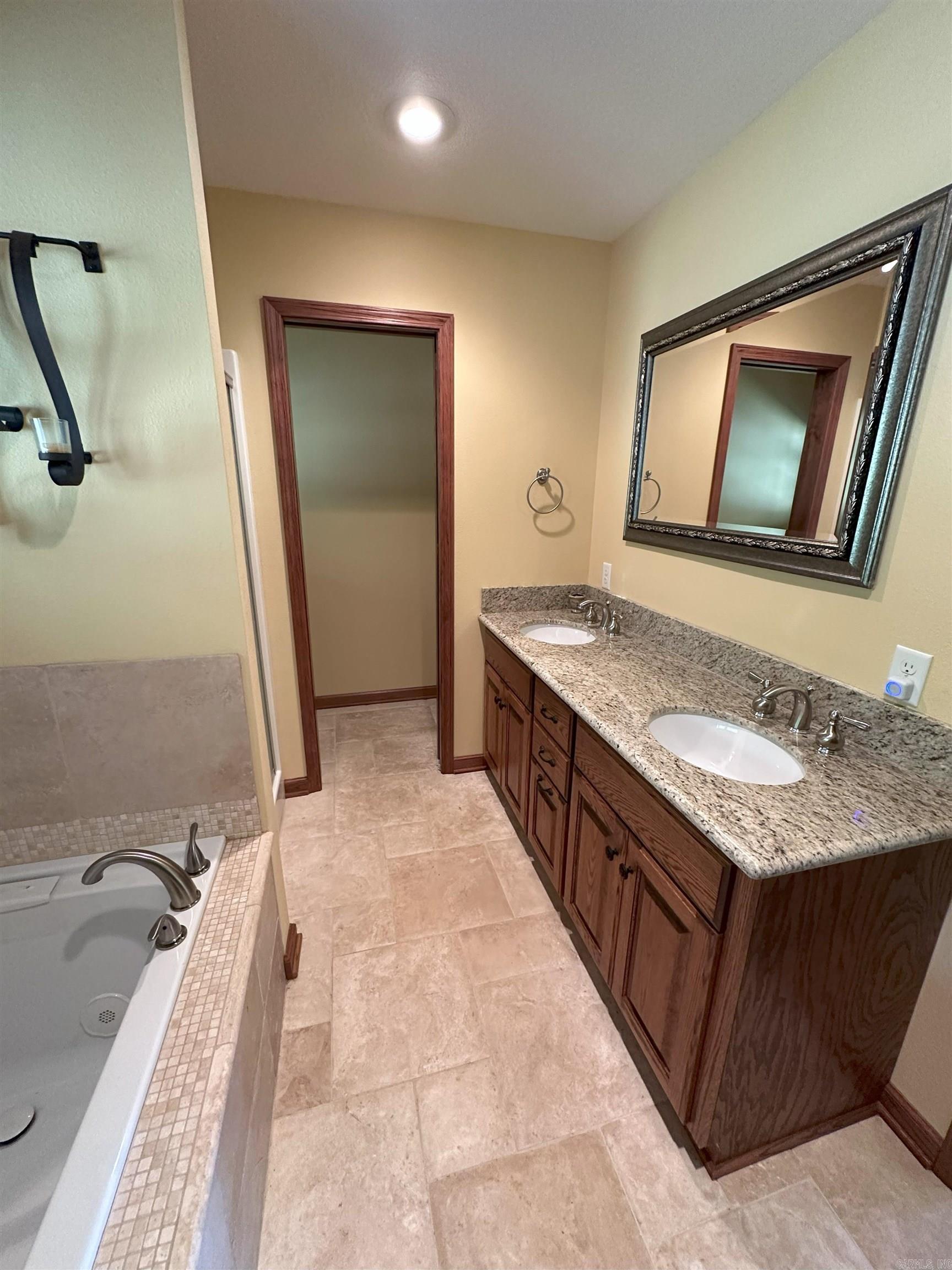 290  Island Shores  Drasco, AR