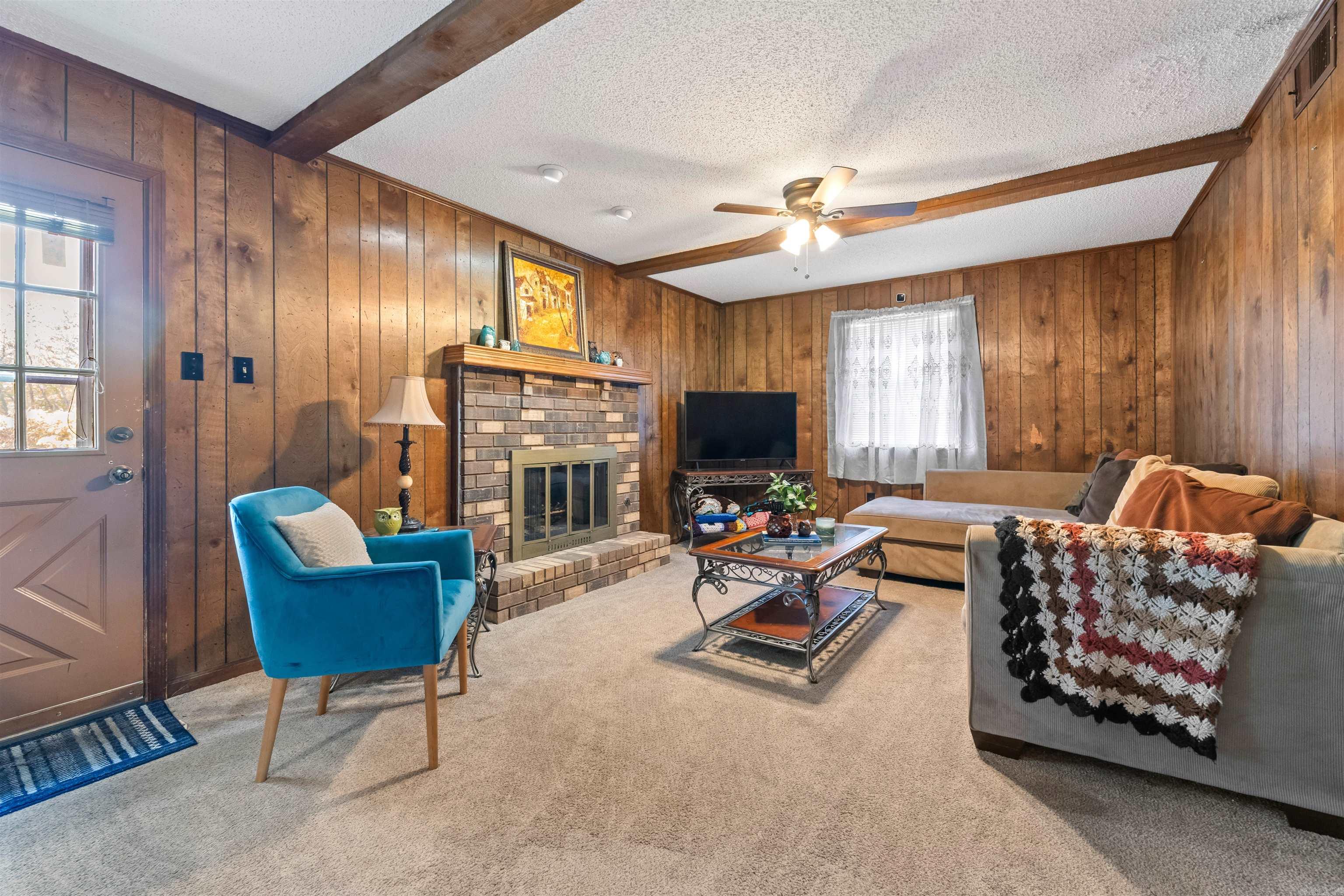 111  Pamela  Sherwood, AR