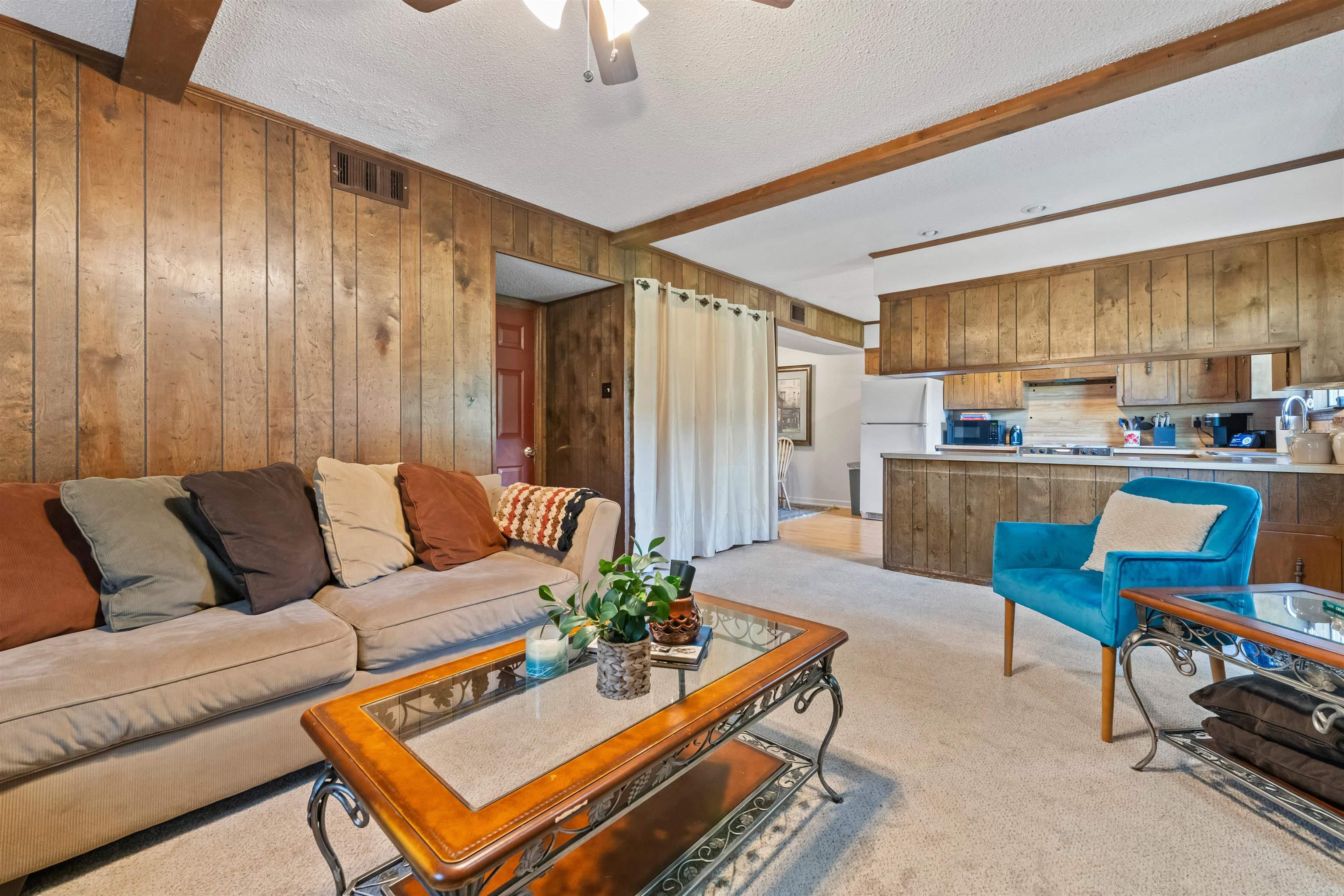 111  Pamela  Sherwood, AR