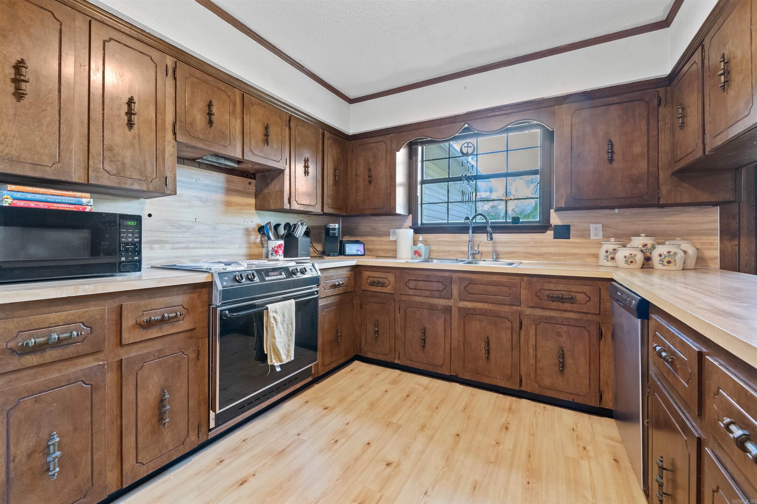 111  Pamela  Sherwood, AR