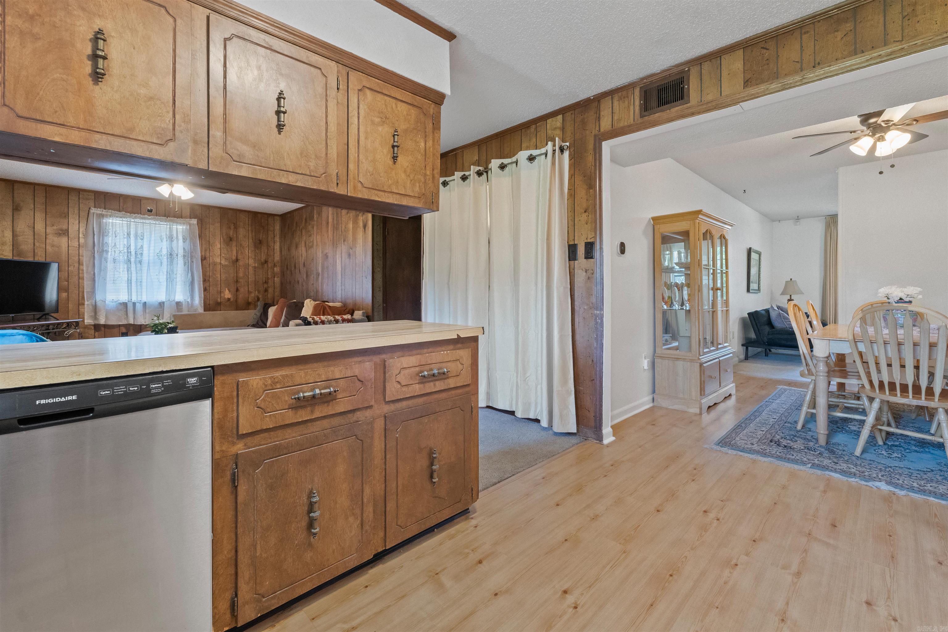 111  Pamela  Sherwood, AR