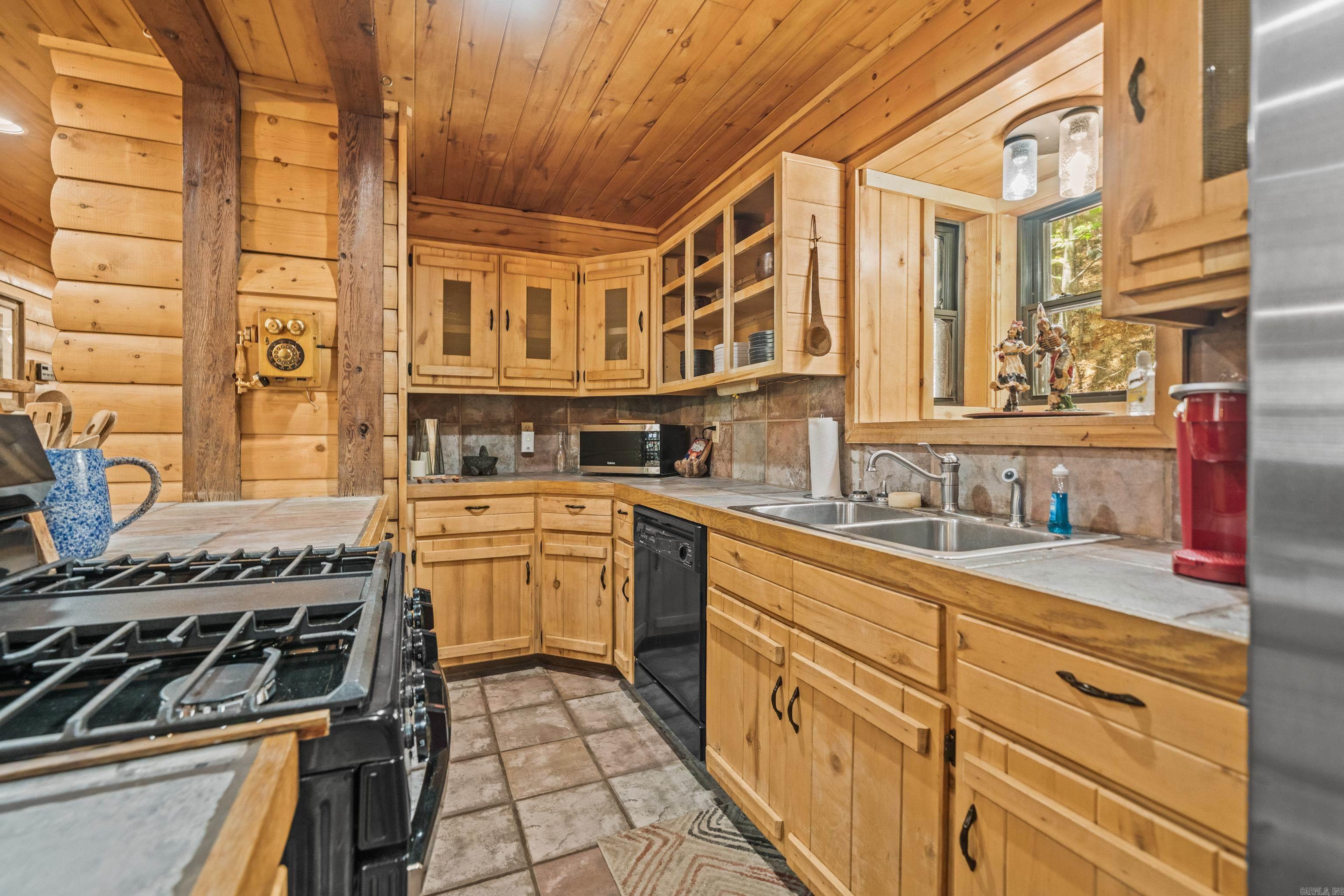 322  Gold Nugget  Hot Springs, AR