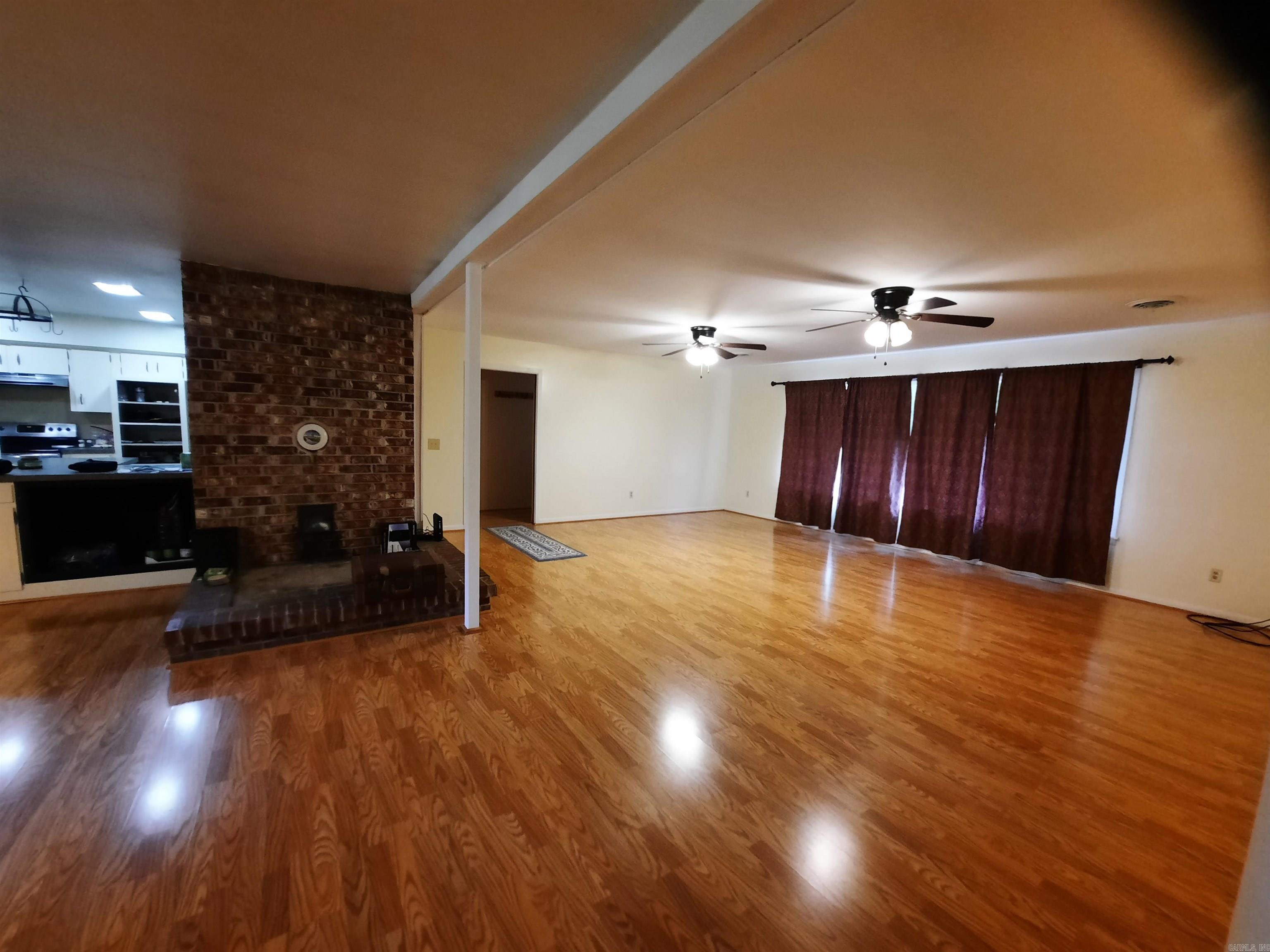 506  Hell Creek Road  Mountain View, AR