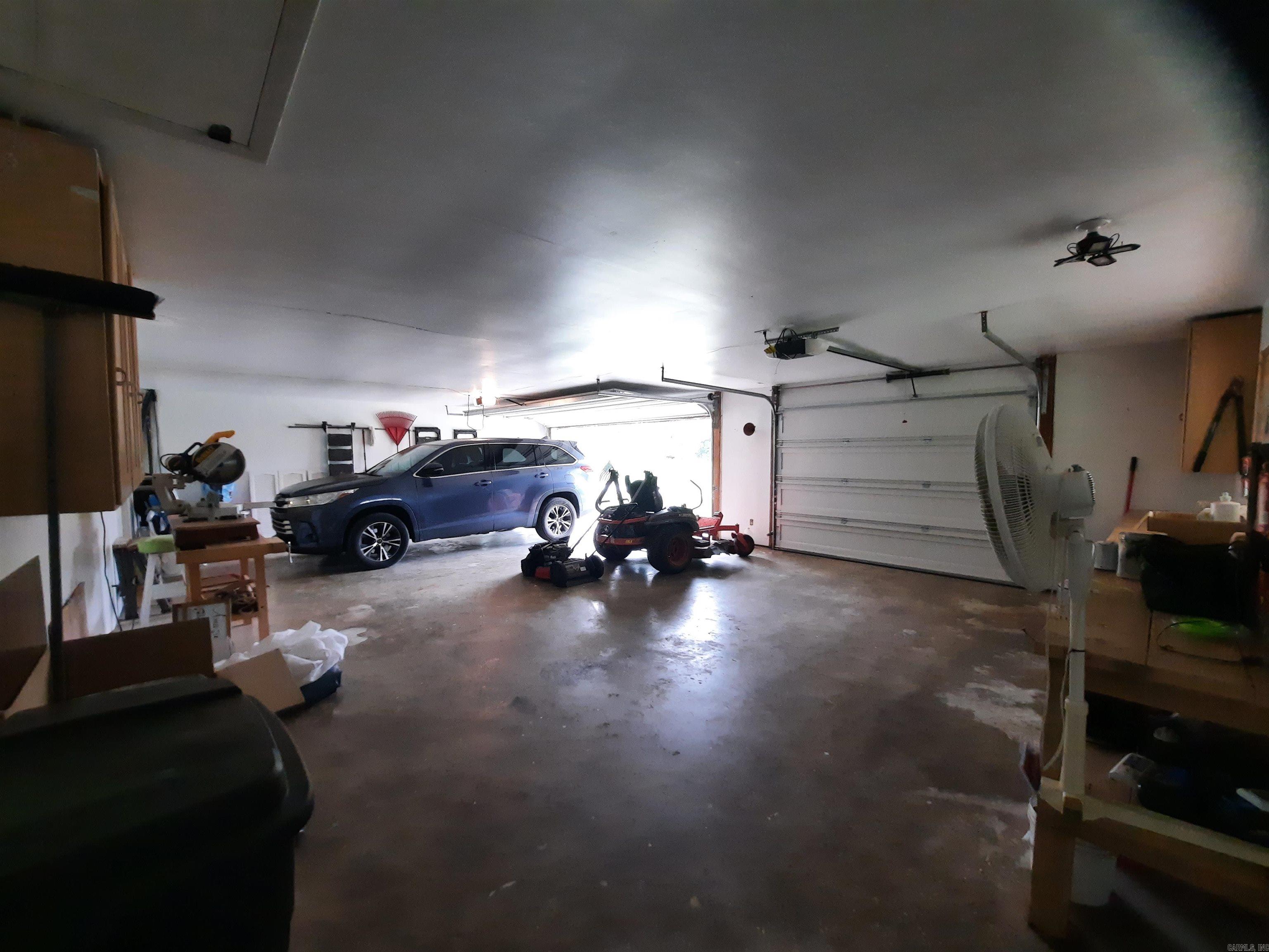 506  Hell Creek Road  Mountain View, AR