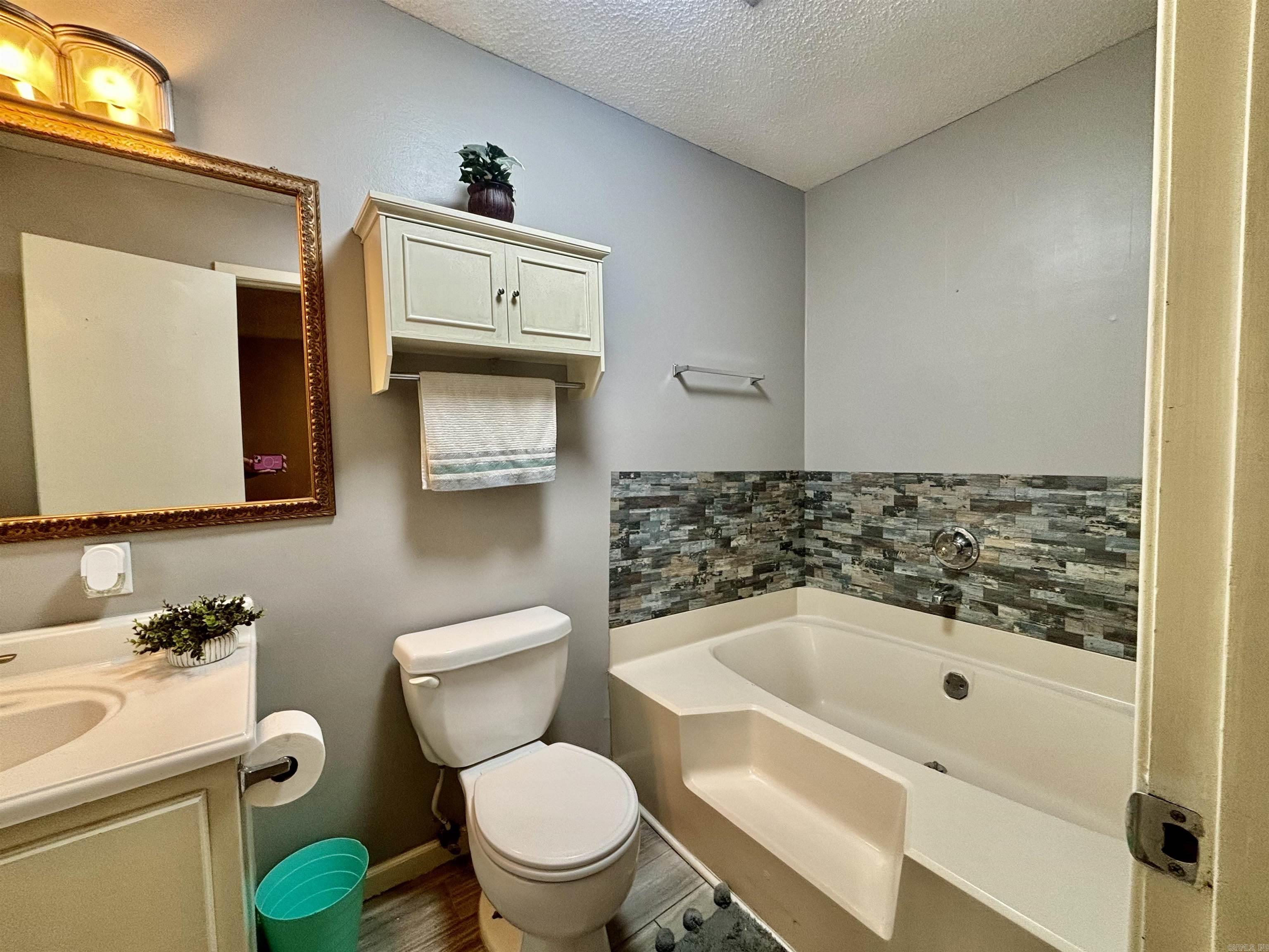102 Club House  Bald Knob, AR