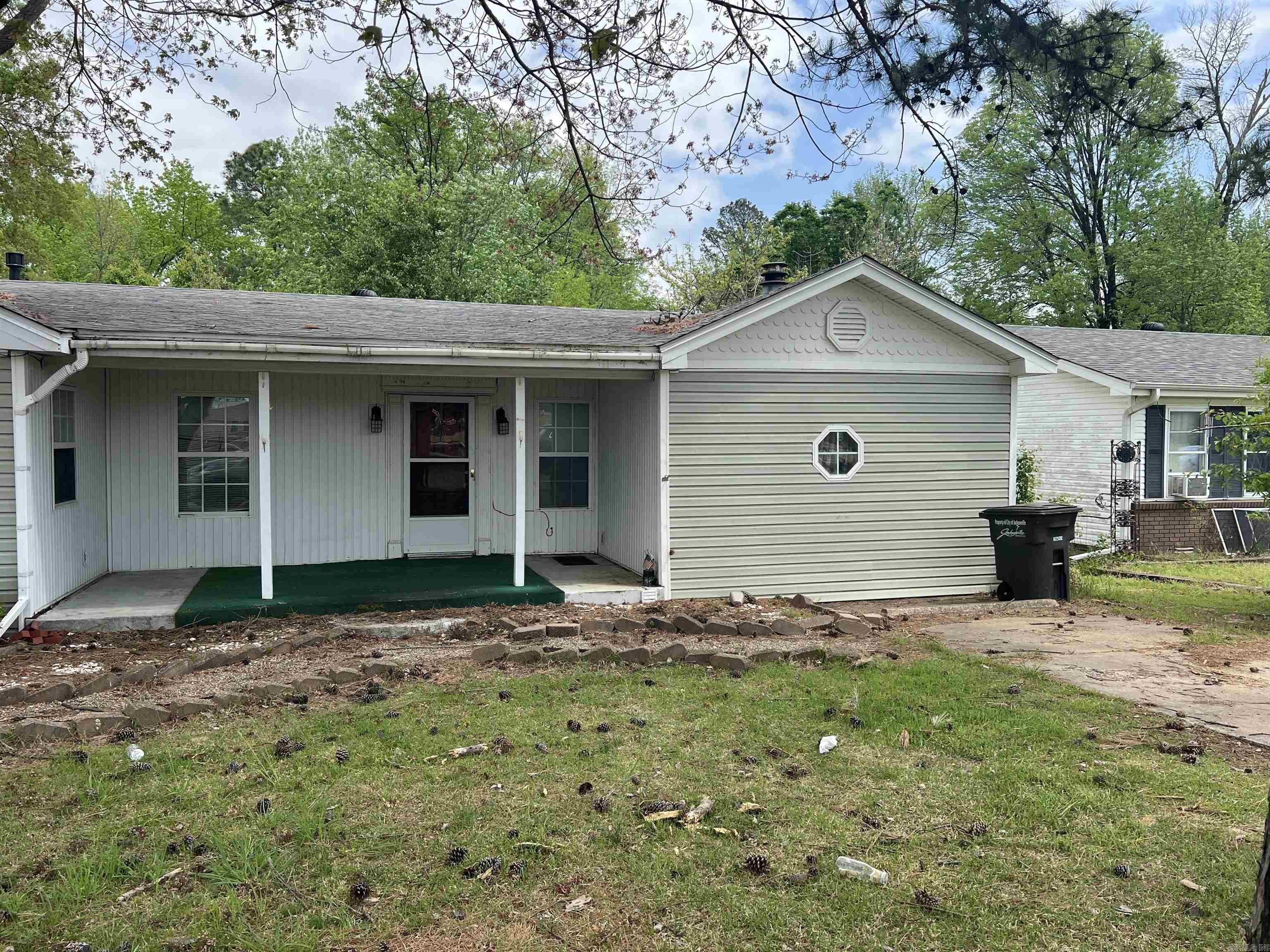 2401  Linda  Jacksonville, AR