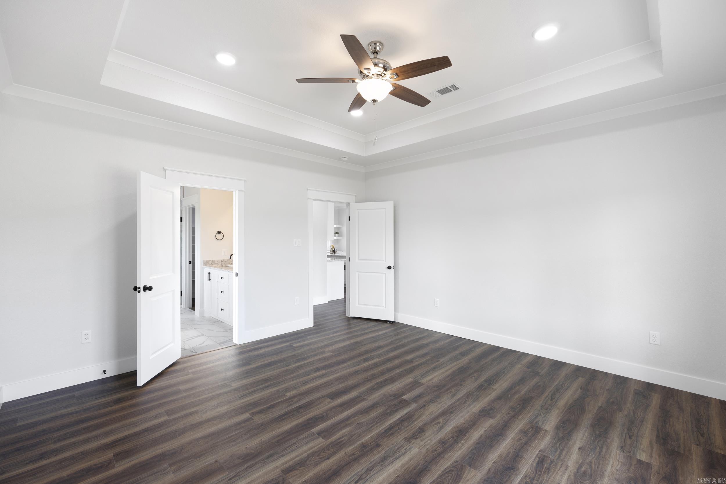10086  Olivia  Danville, AR