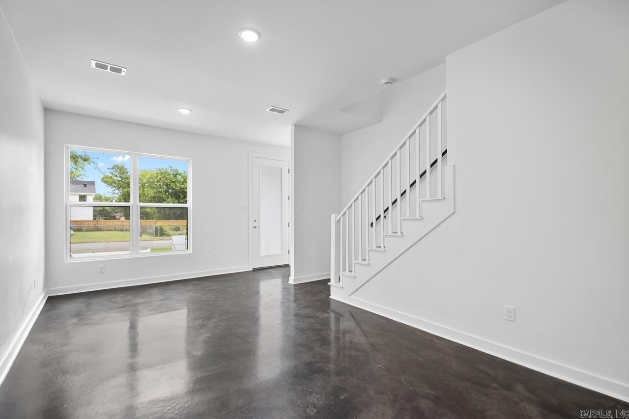 1502  Bishop  Little Rock, AR