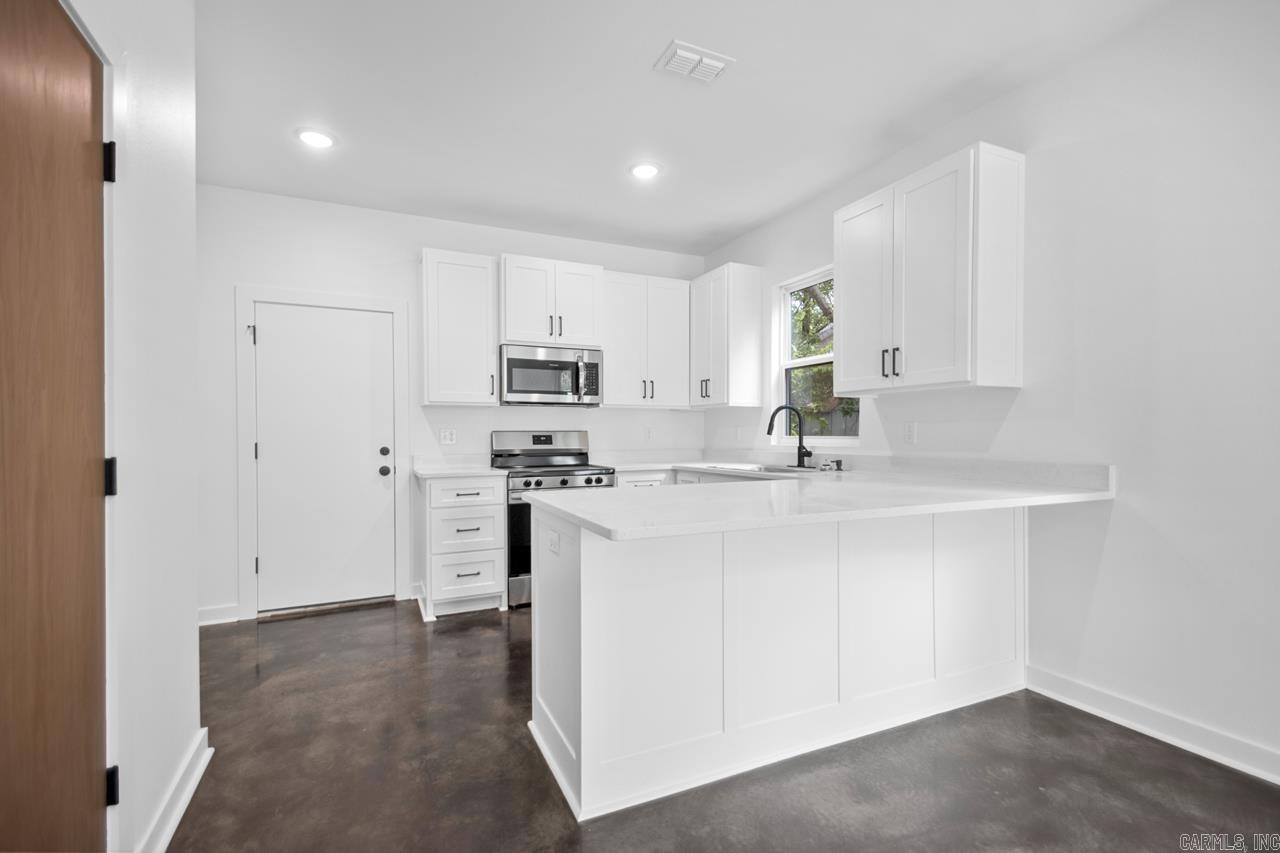 1502  Bishop  Little Rock, AR