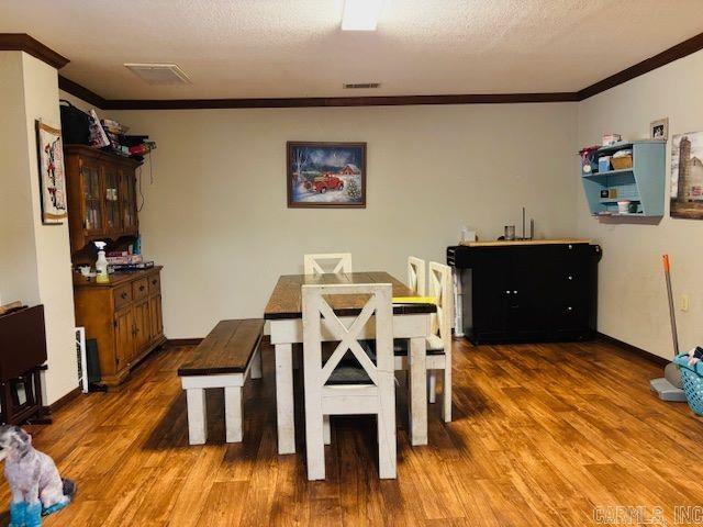 363  NIAGARA  Clinton, AR