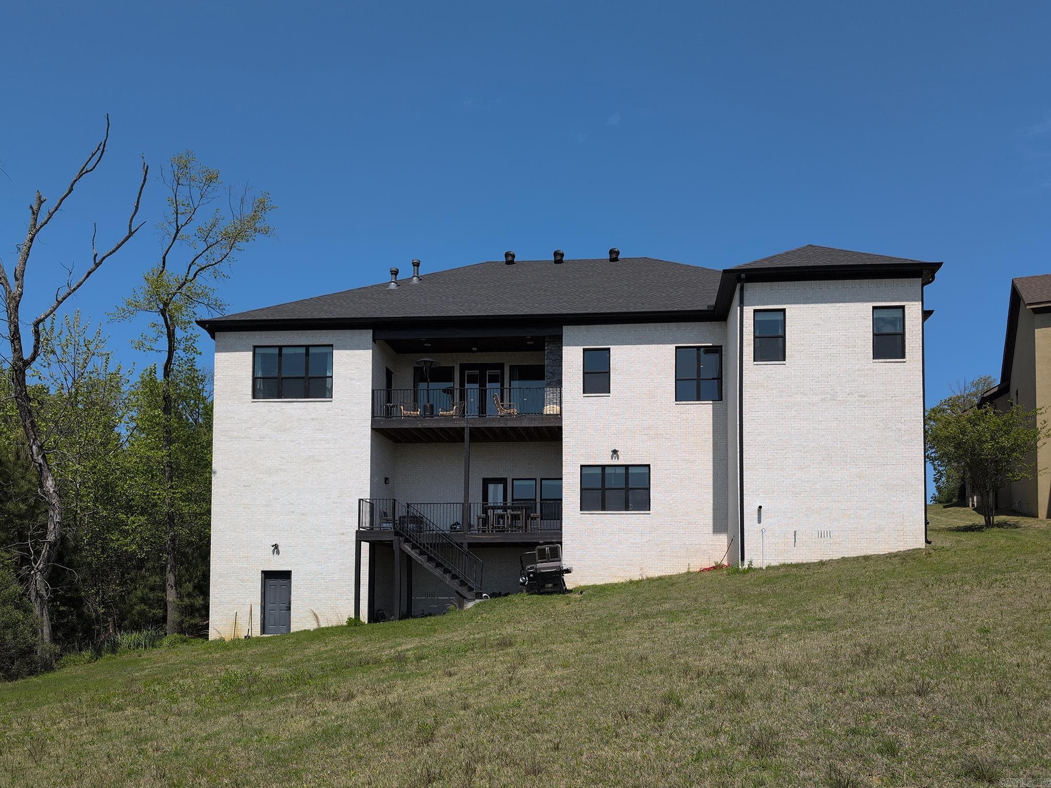157  Manitou  Maumelle, AR
