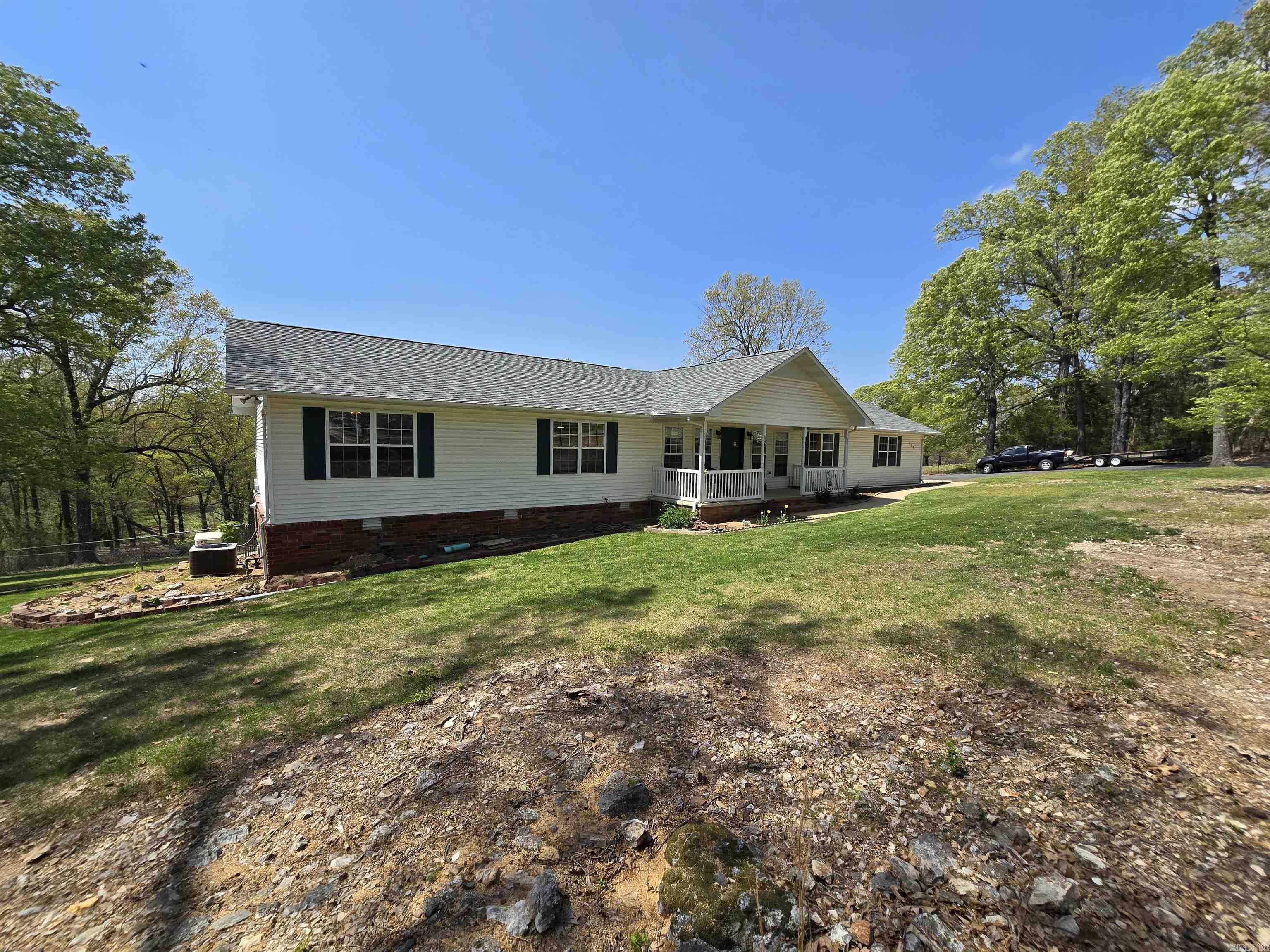 139 Round-up Lane Mountain Home, AR 72653