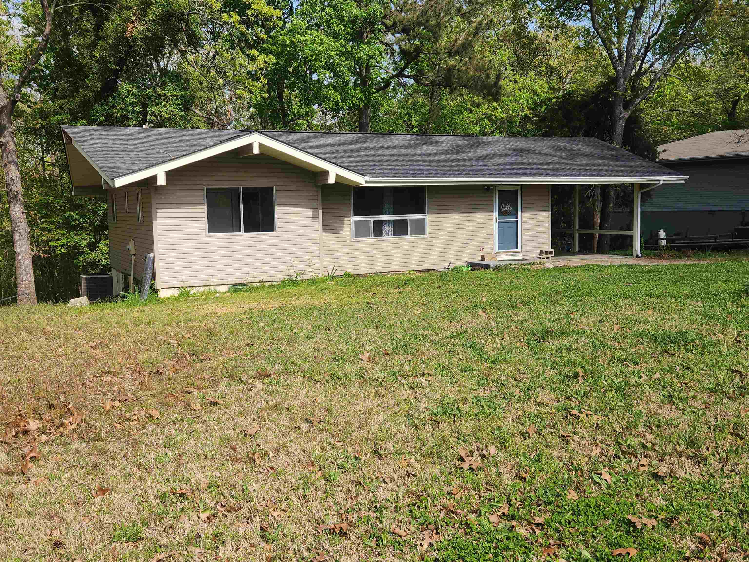 6 Mishemokwa  Cherokee Village, AR