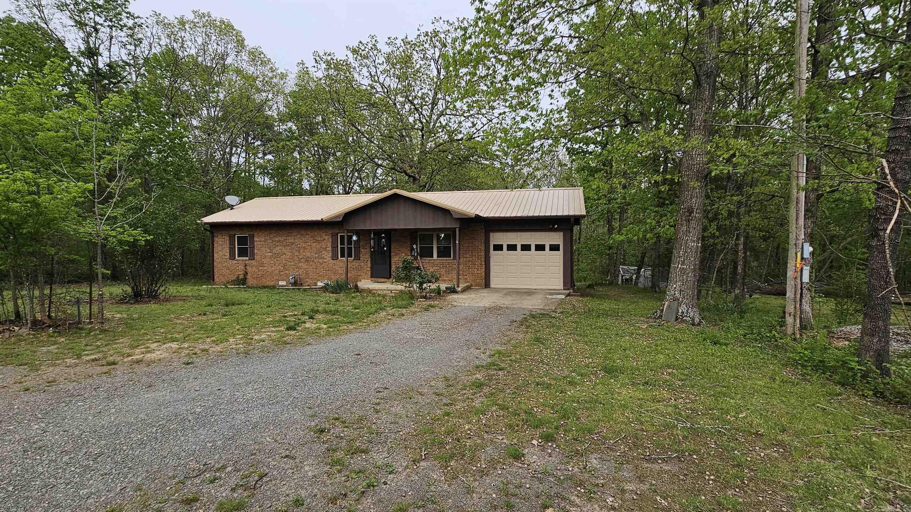 3100 N Highway 65  Clinton, AR