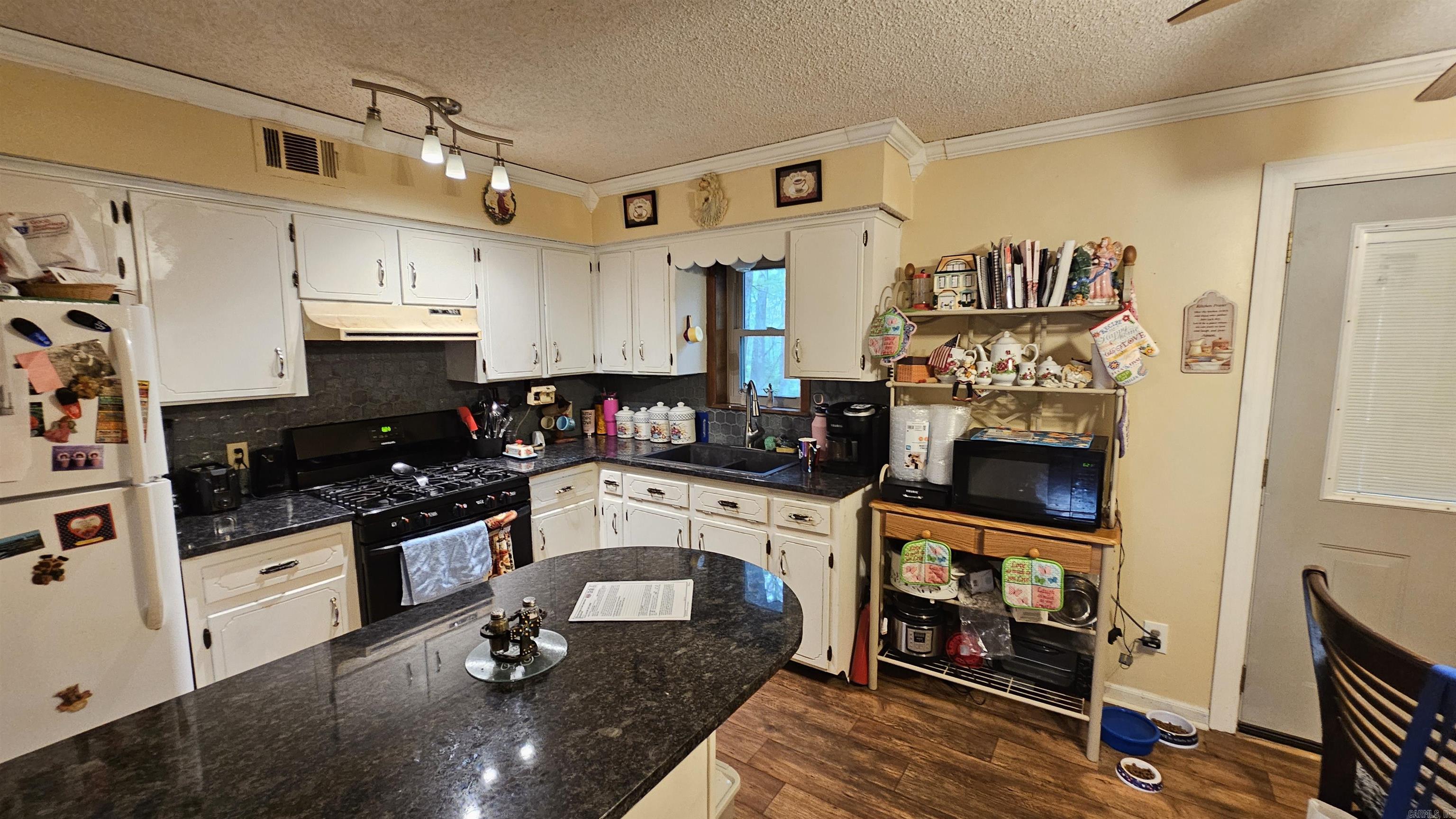 3100 N Highway 65  Clinton, AR