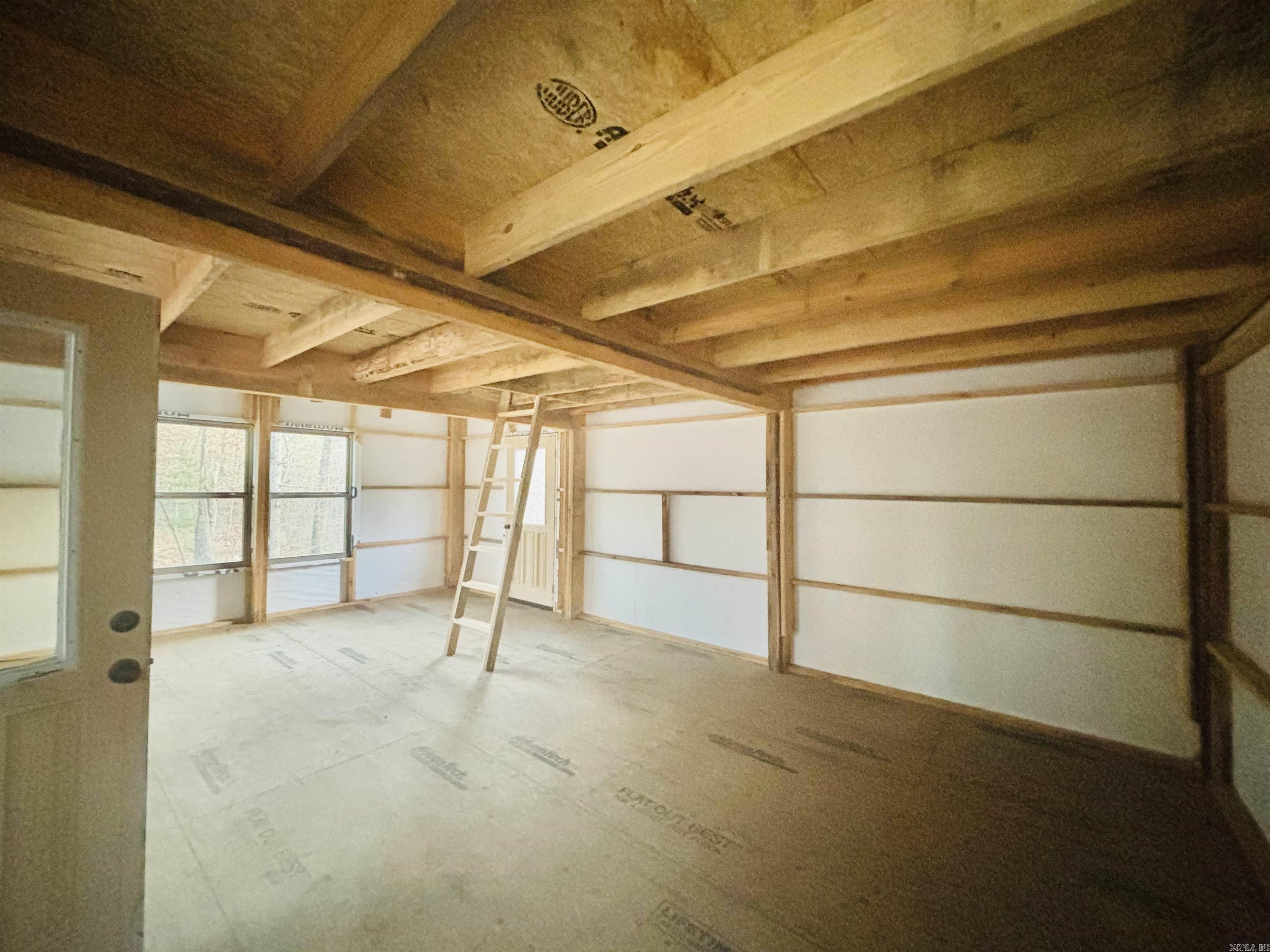 261  Mitchell  Mountain View, AR