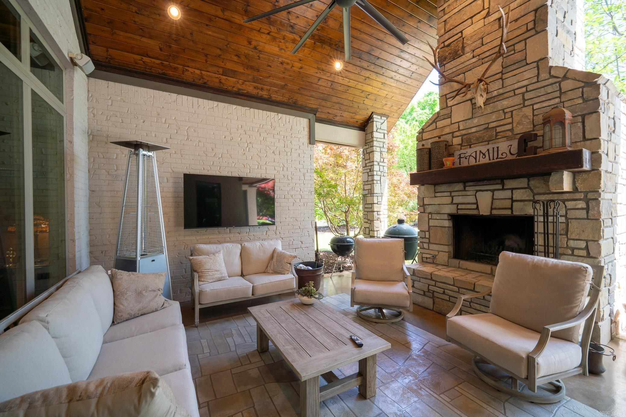 890  Heritage Point Drive  Conway, AR