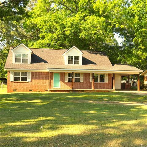 129 E Willis  Monticello, AR