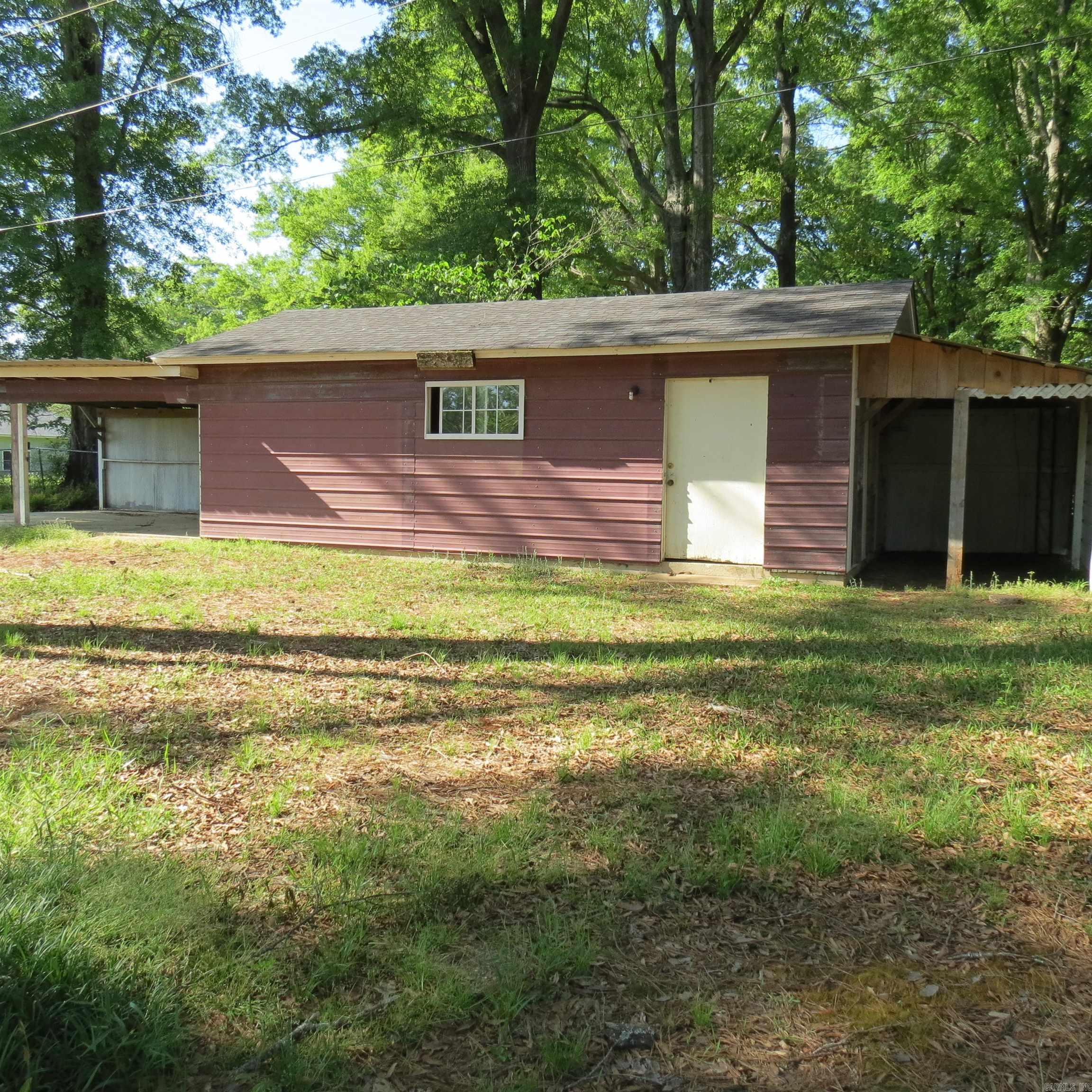129 E Willis  Monticello, AR