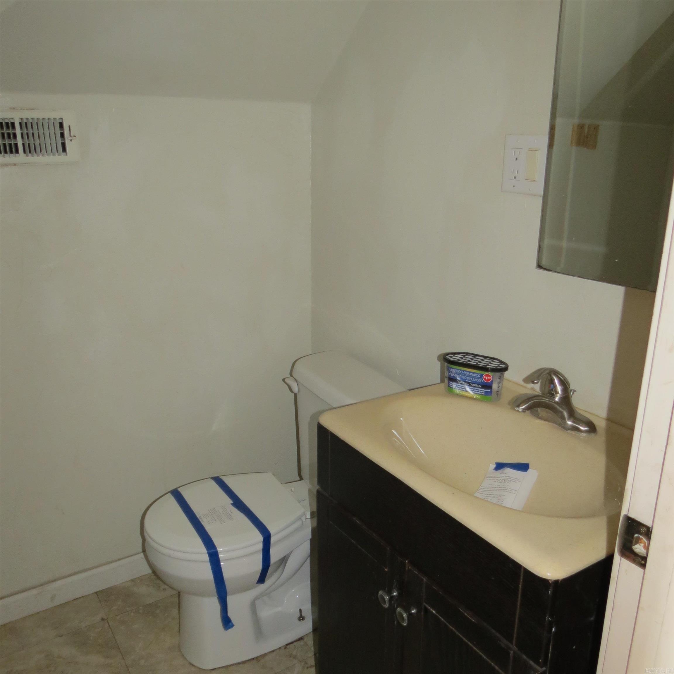 129 E Willis  Monticello, AR