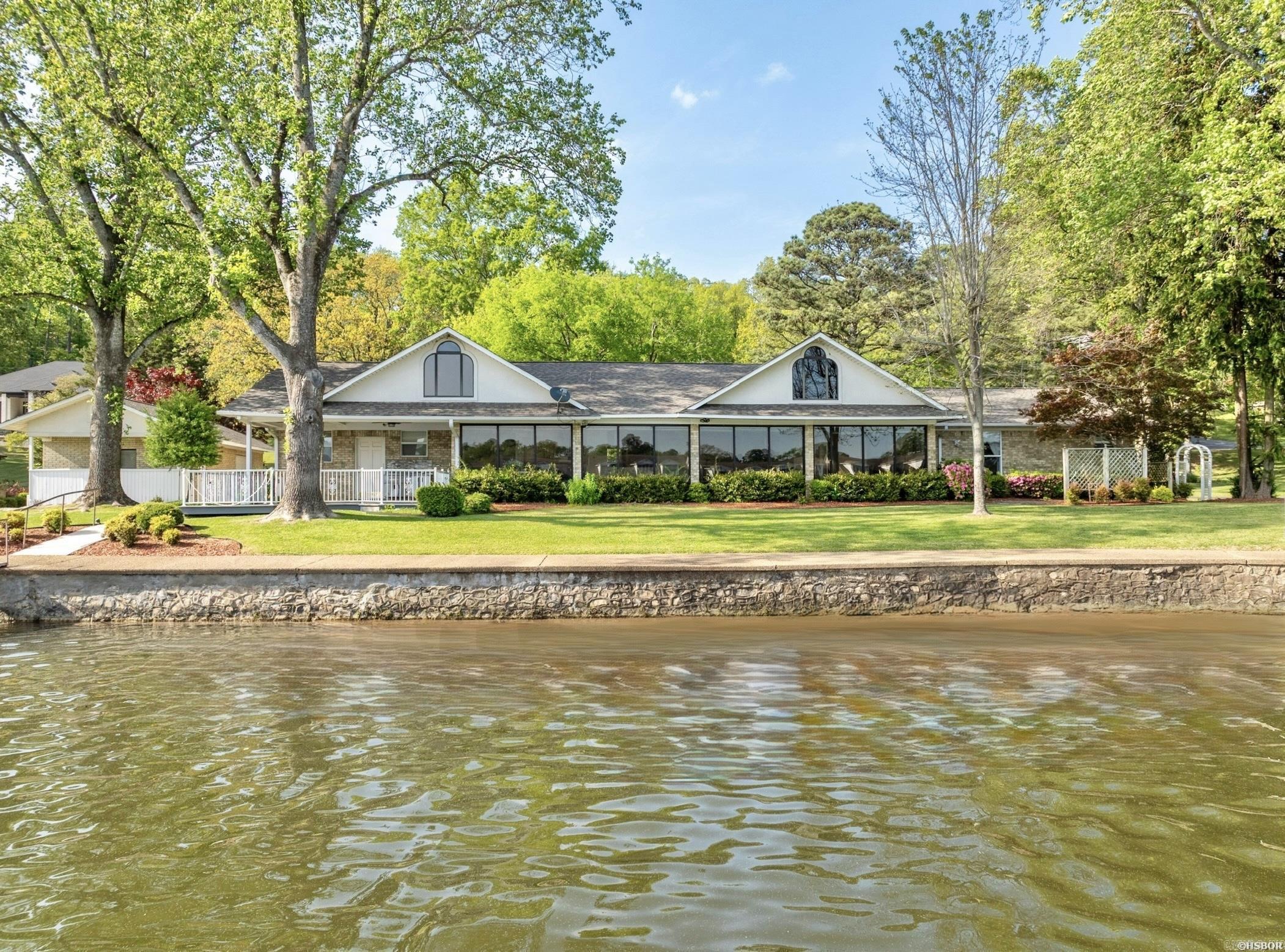 118  Grandview  Hot Springs, AR