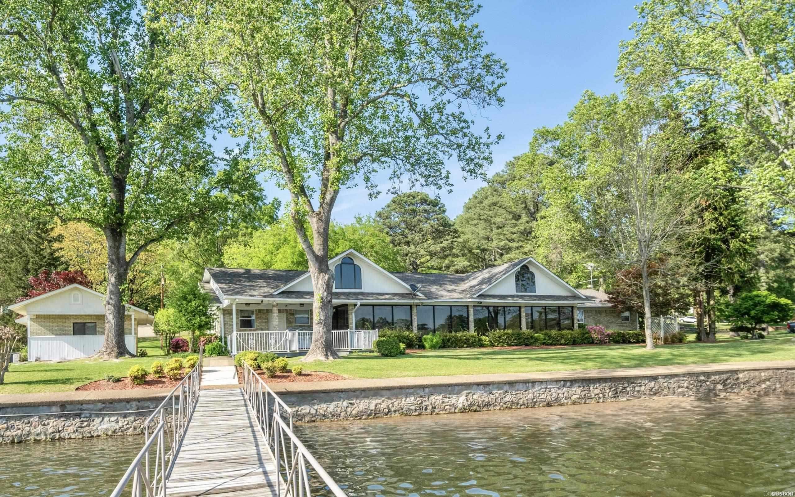 118  Grandview  Hot Springs, AR
