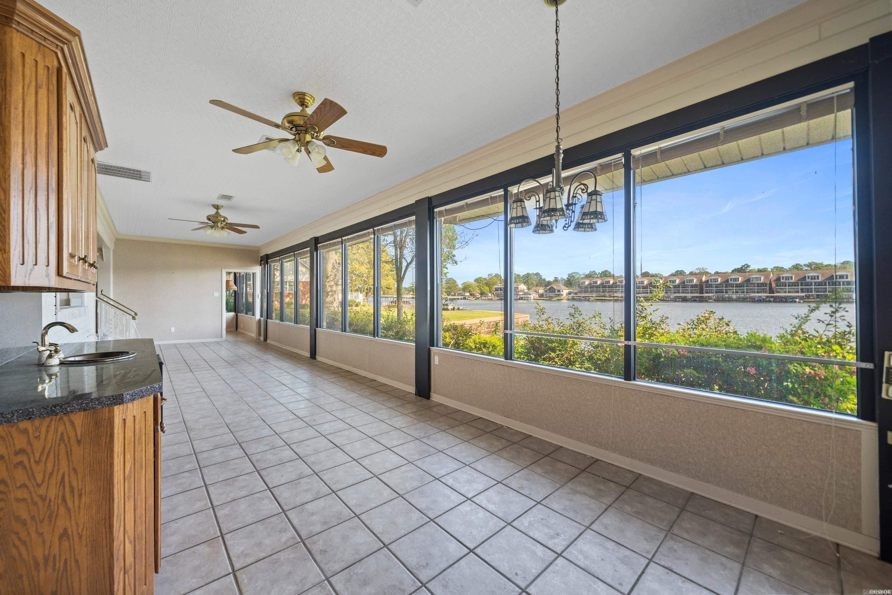 118  Grandview  Hot Springs, AR