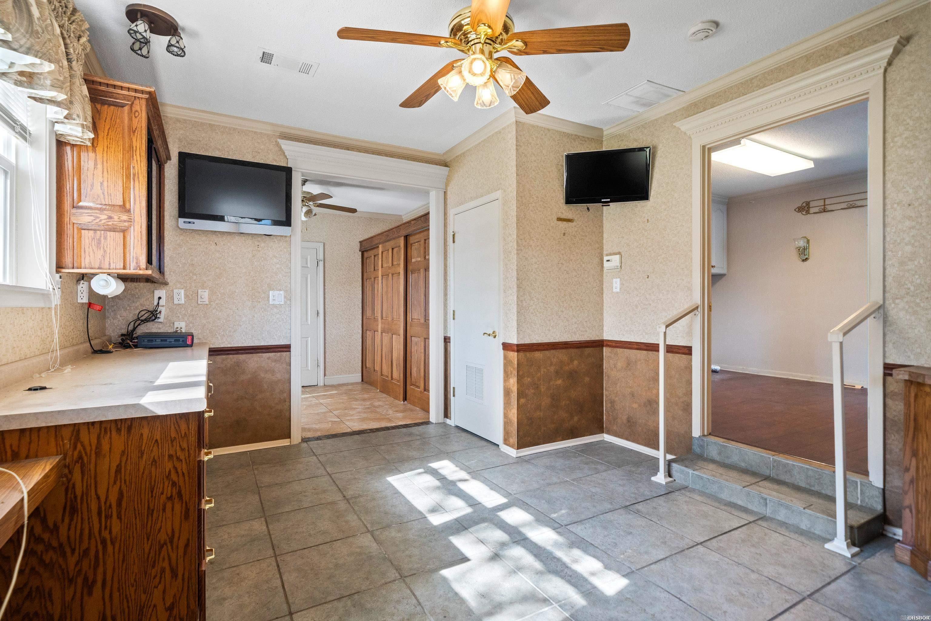 118  Grandview  Hot Springs, AR