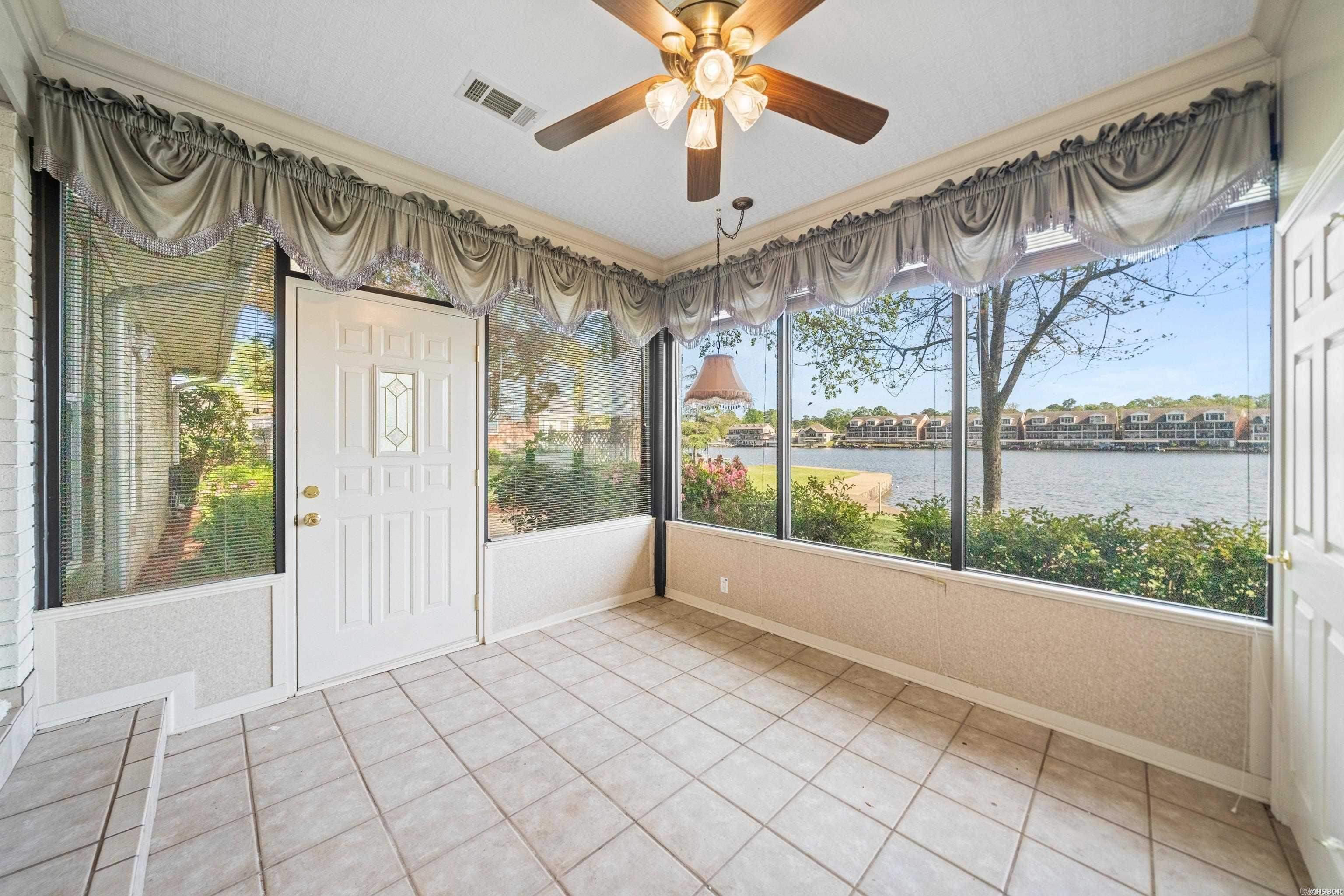 118  Grandview  Hot Springs, AR